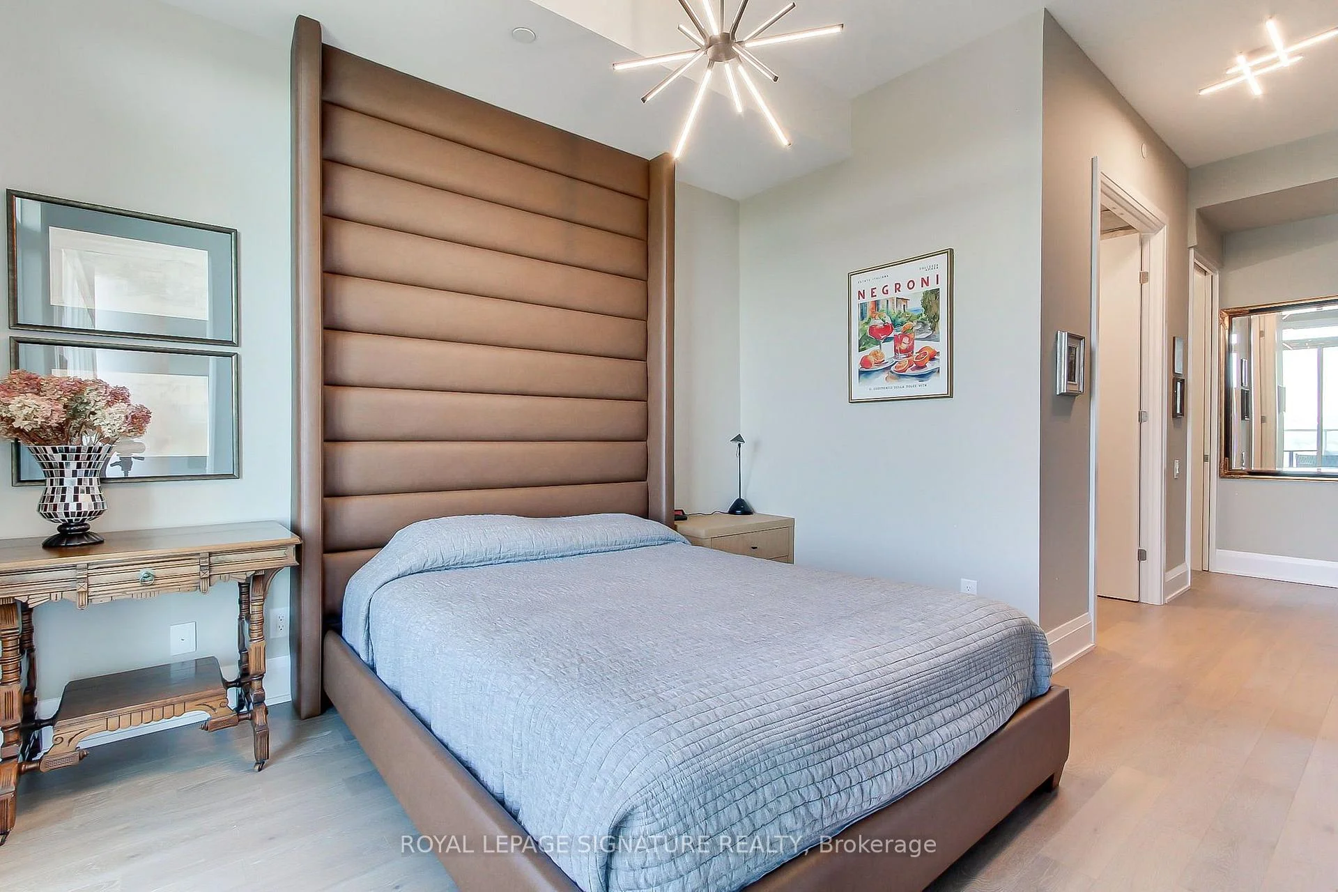 Photo 77 of Unit 2003, 20 Brin Drive, Etobicoke, Edenbridge-Humber Valley — HOMEH