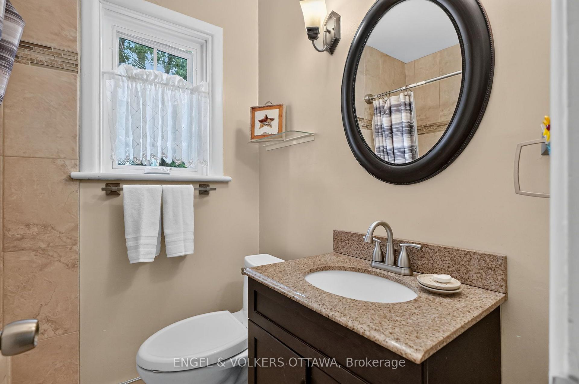 Photo 21 of 250 Faircrest Road, Ottawa, Alta Vista/Faircrest Heights — HOMEH