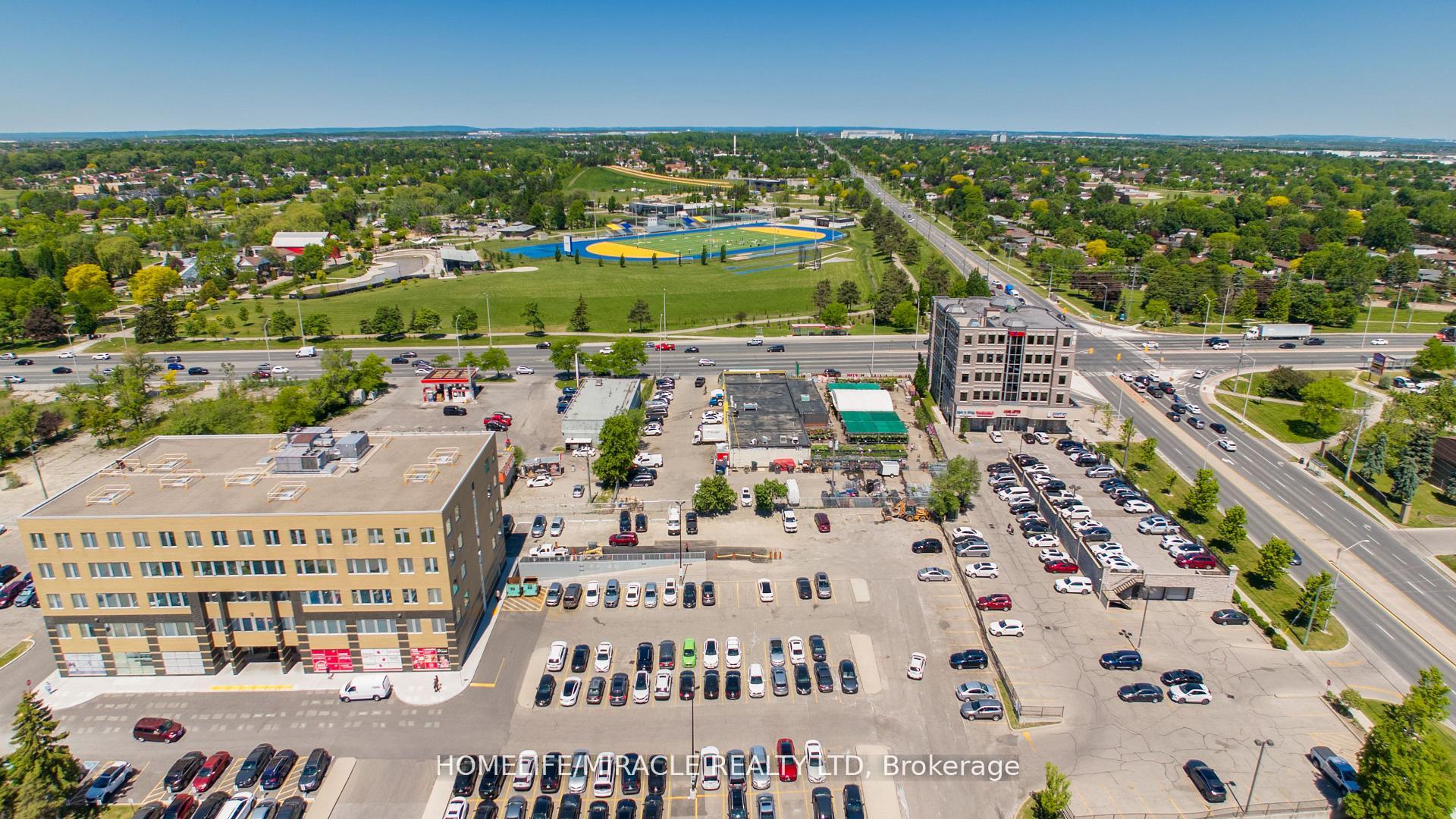 Photo 3 of Unit 907, 15 Kensington Road, Brampton, Queen Street Corridor — HOMEH
