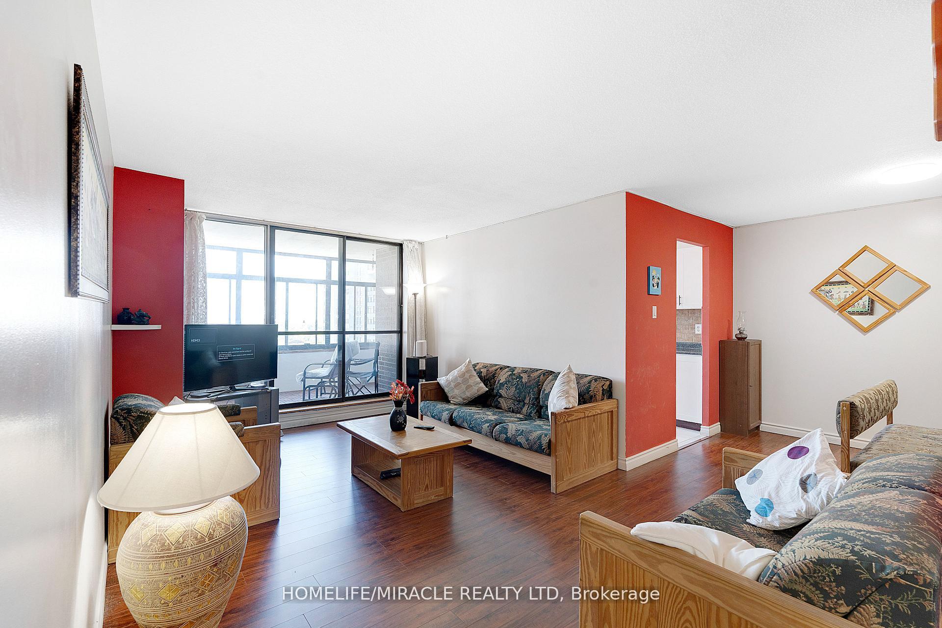 Photo 9 of Unit 907, 15 Kensington Road, Brampton, Queen Street Corridor — HOMEH