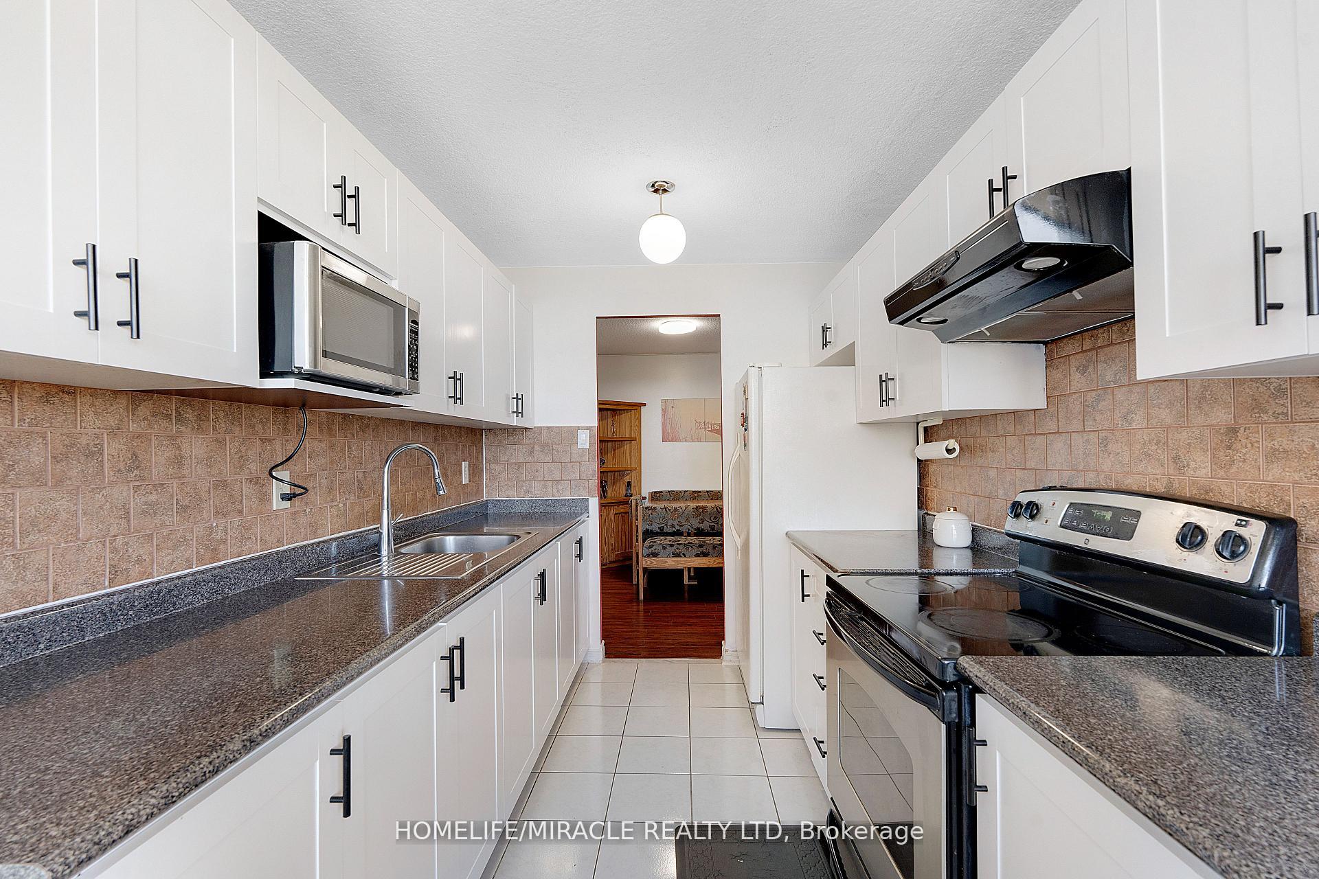 Photo 13 of Unit 907, 15 Kensington Road, Brampton, Queen Street Corridor — HOMEH