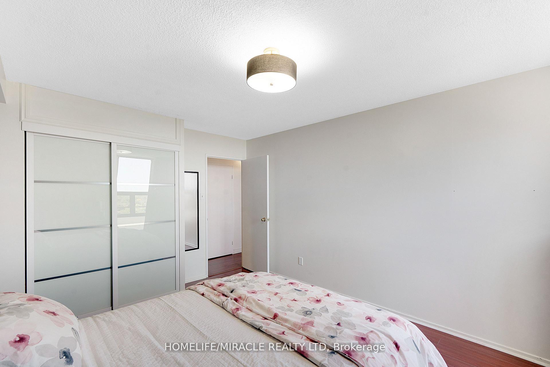 Photo 17 of Unit 907, 15 Kensington Road, Brampton, Queen Street Corridor — HOMEH