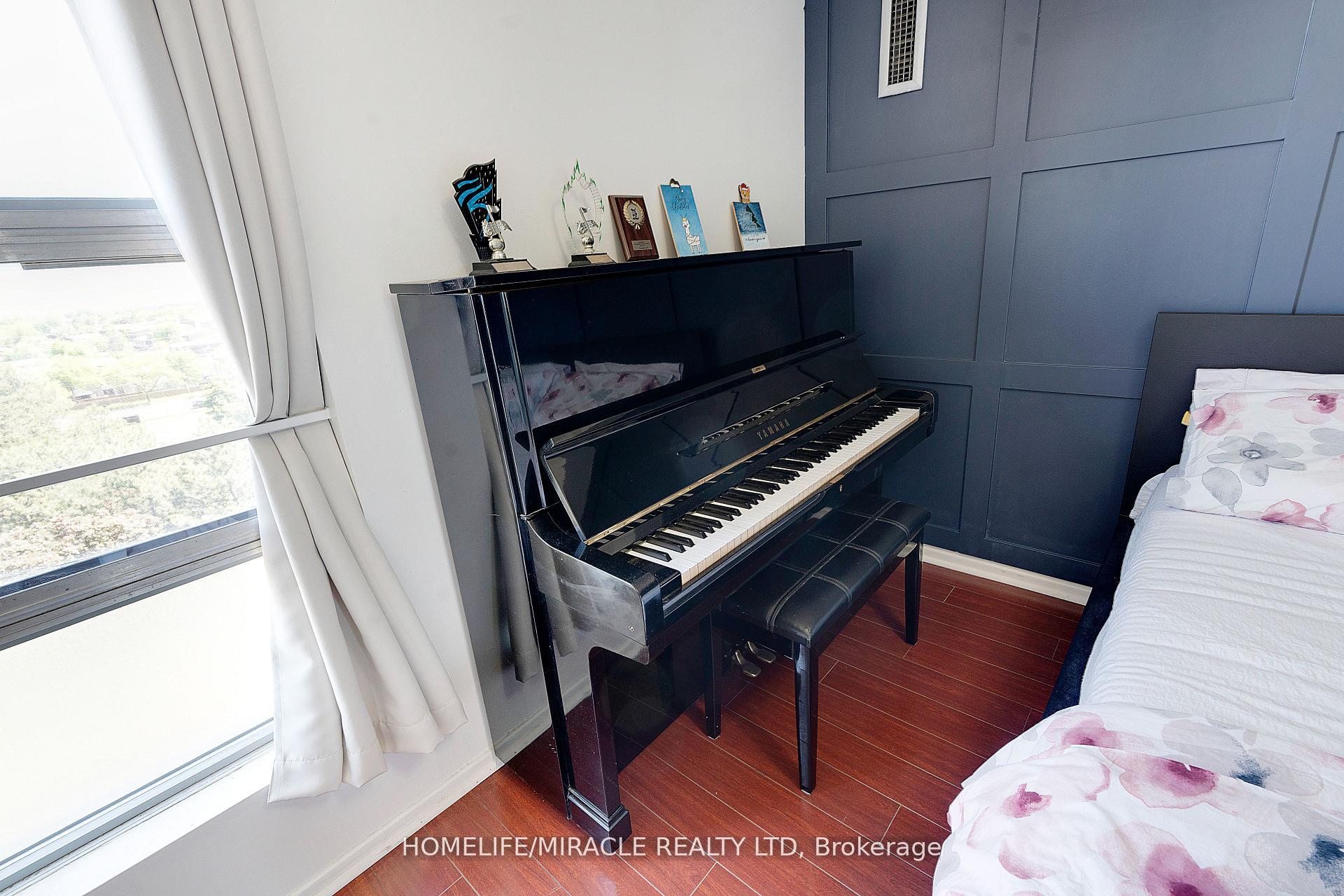 Photo 18 of Unit 907, 15 Kensington Road, Brampton, Queen Street Corridor — HOMEH