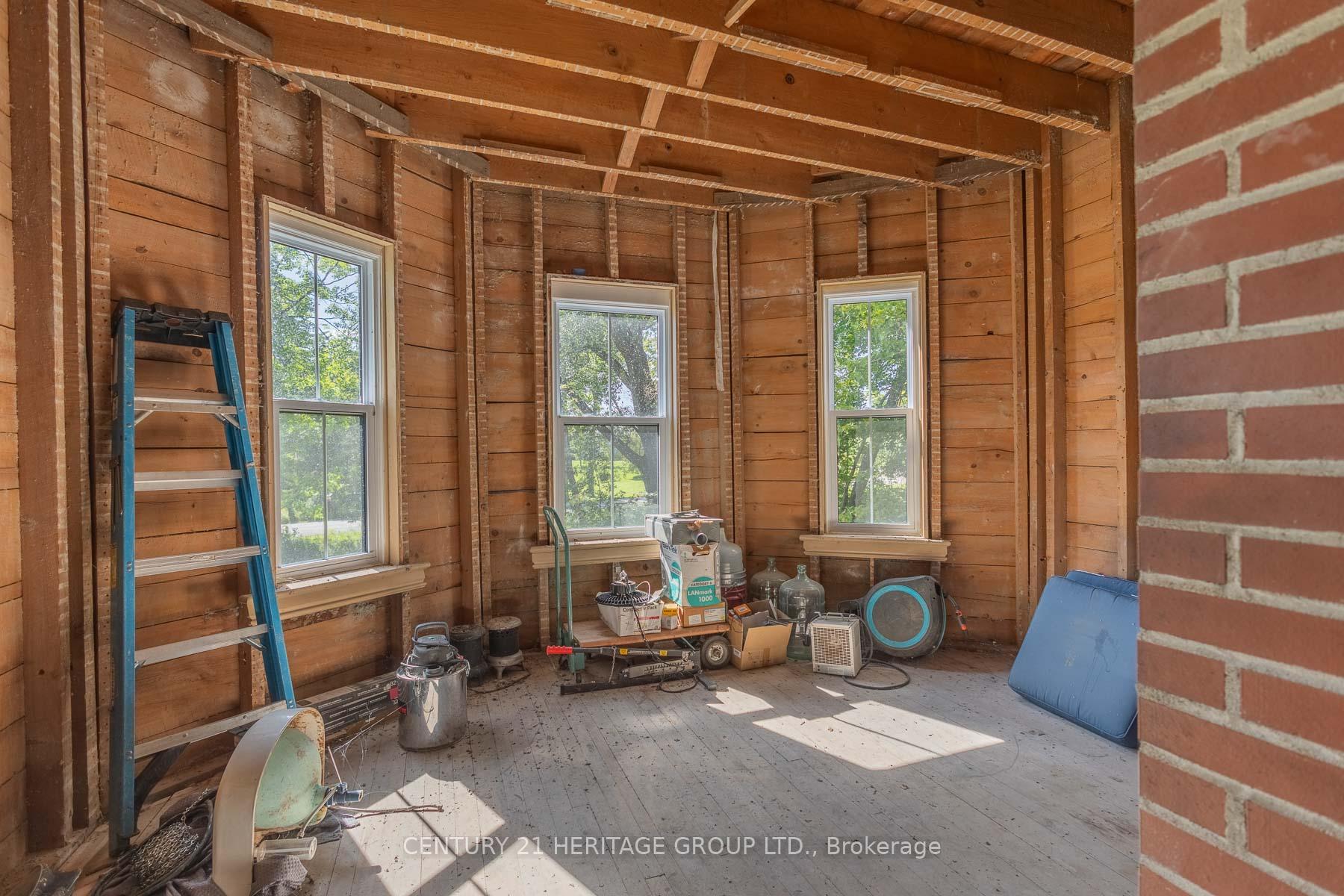 Photo 4 of 880 Warminster Side Road, Oro-Medonte, Rural Oro-Medonte — HOMEH