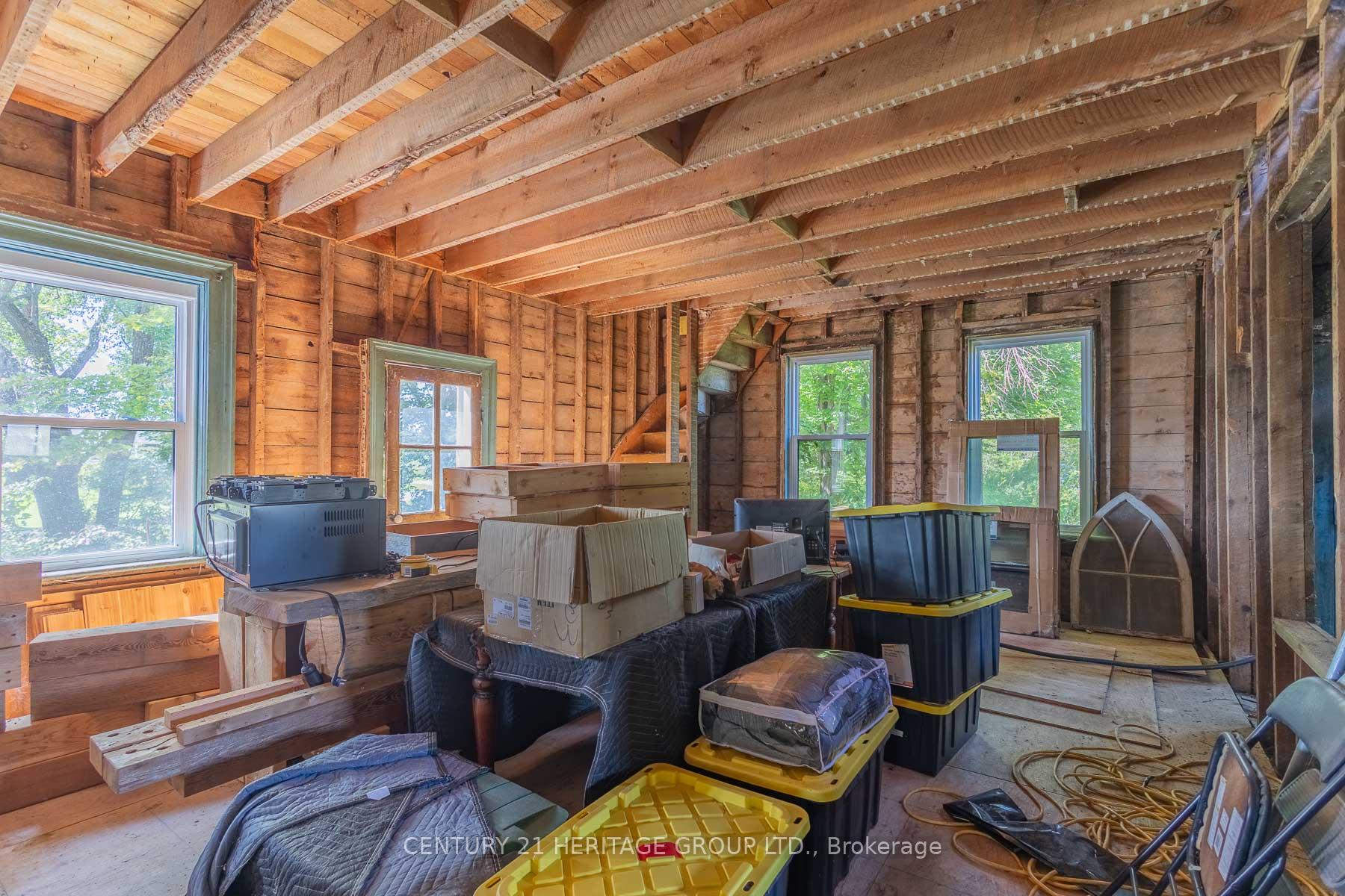 Photo 5 of 880 Warminster Side Road, Oro-Medonte, Rural Oro-Medonte — HOMEH