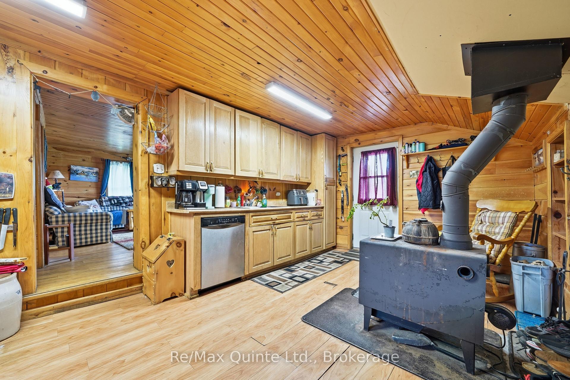 Photo 13 of 95 Moores Road, Tweed, Elzevir (Twp) — HOMEH