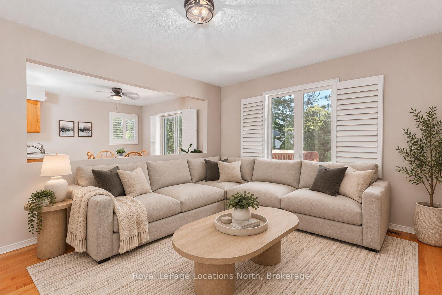 Photo 12 of 77 Silver Birch Avenue, Wasaga Beach — HOMEH