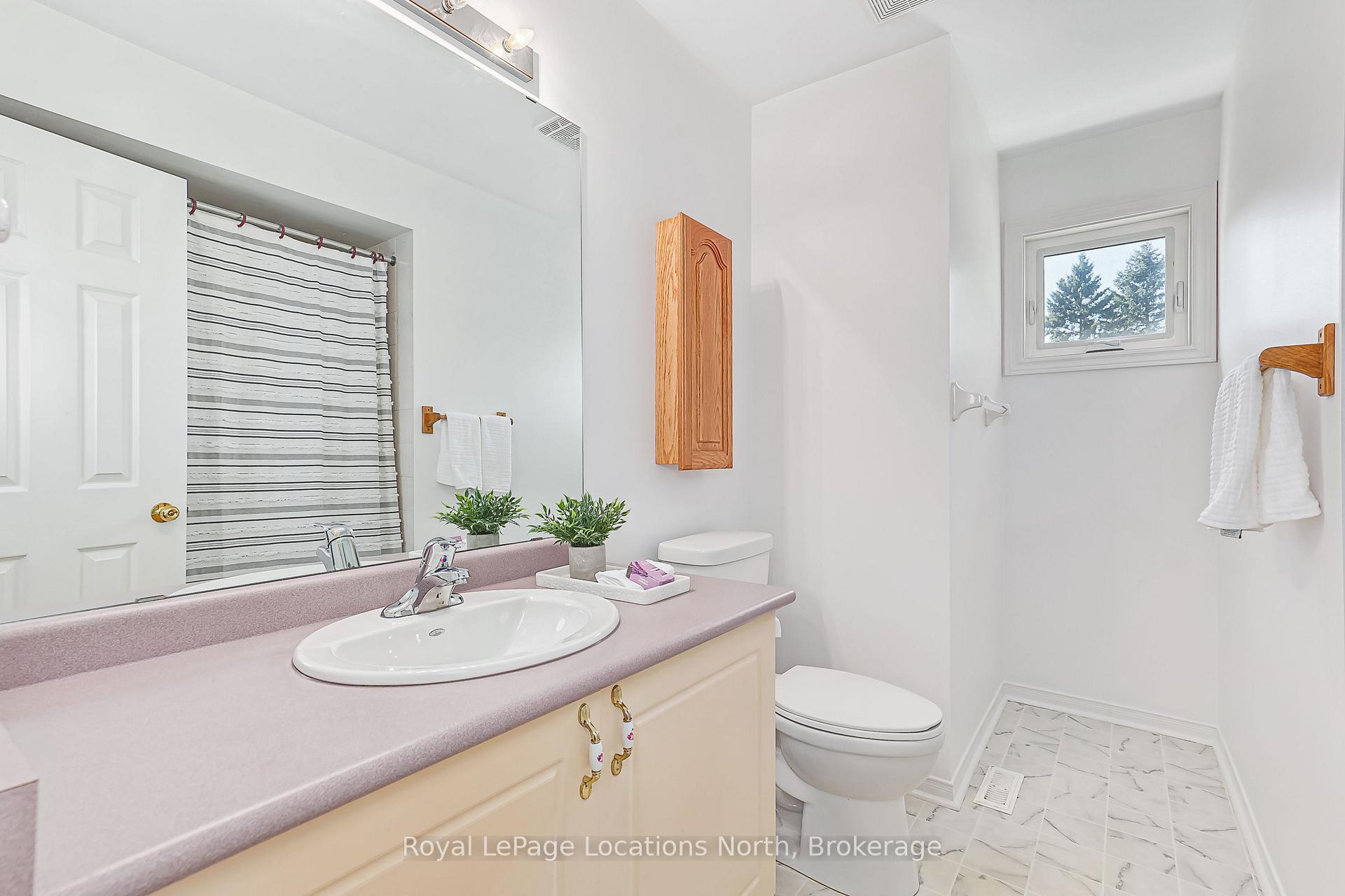 Photo 23 of 77 Silver Birch Avenue, Wasaga Beach — HOMEH