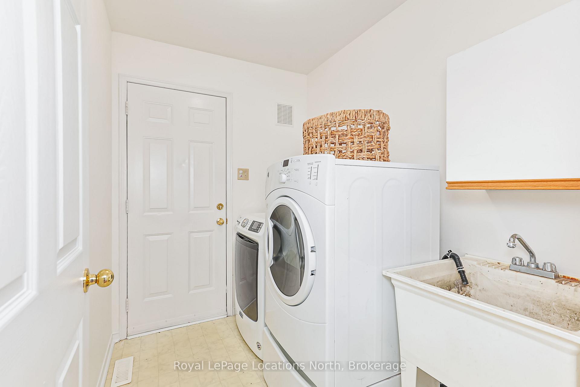 Photo 27 of 77 Silver Birch Avenue, Wasaga Beach — HOMEH