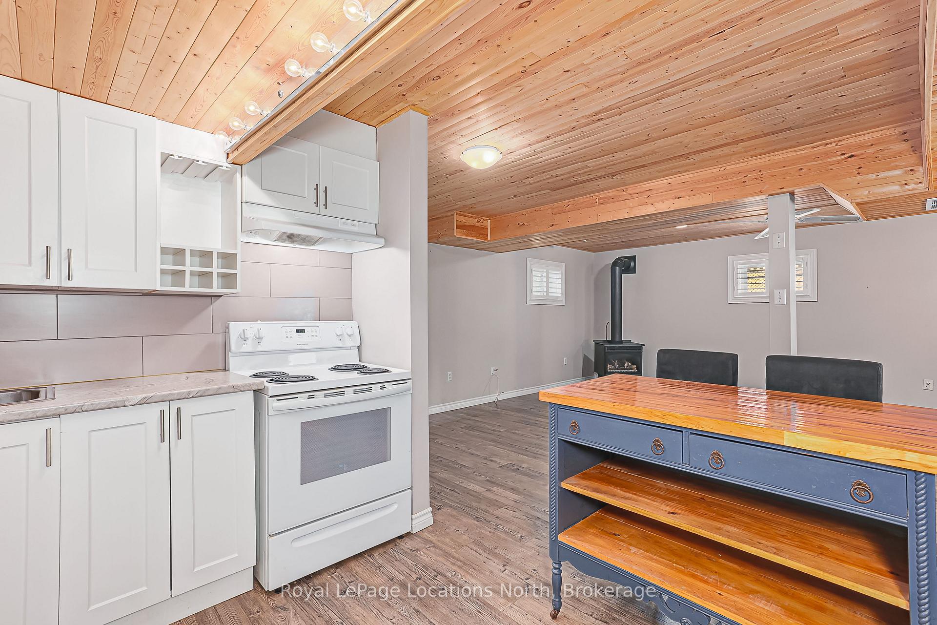 Photo 30 of 77 Silver Birch Avenue, Wasaga Beach — HOMEH