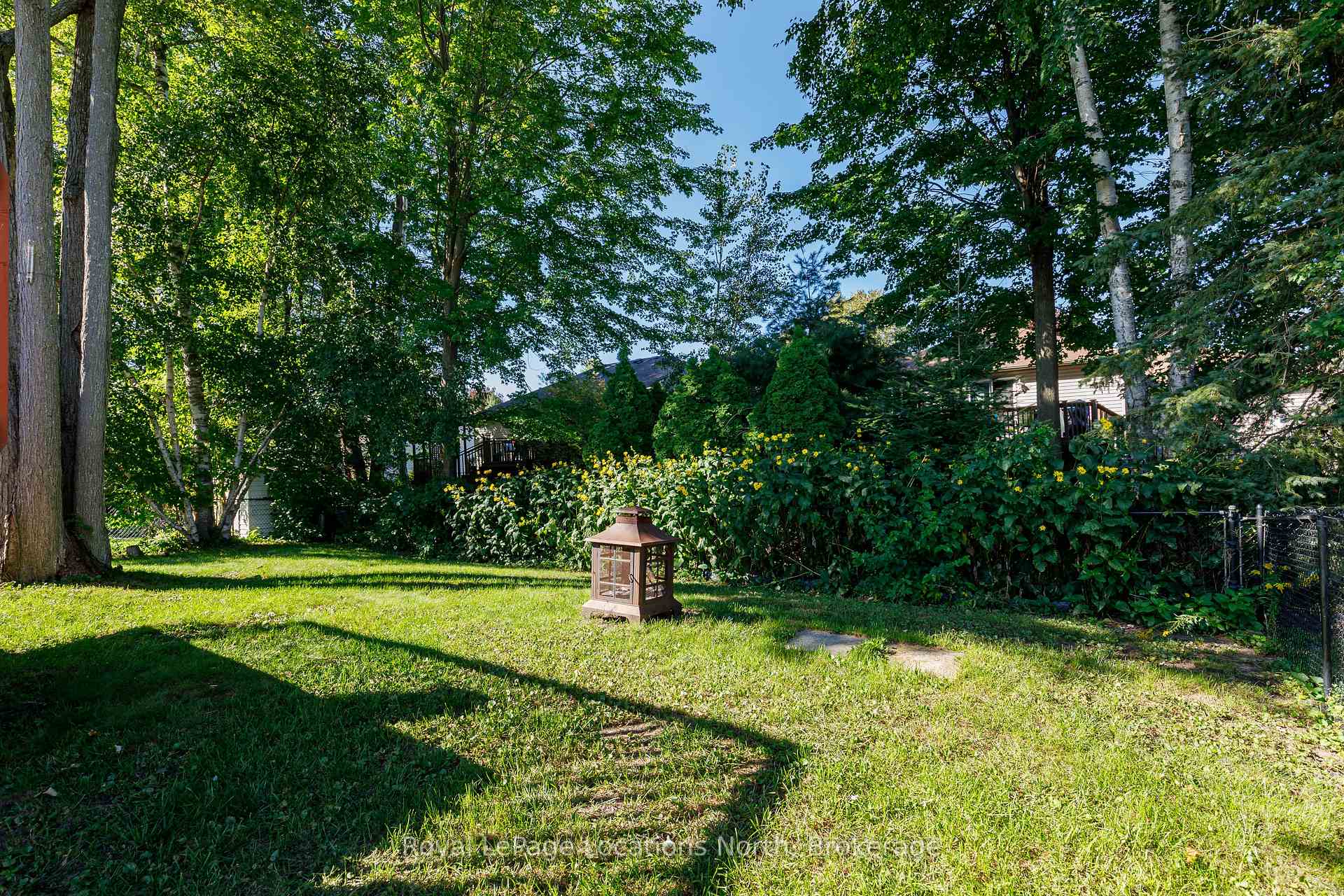 Photo 46 of 77 Silver Birch Avenue, Wasaga Beach — HOMEH
