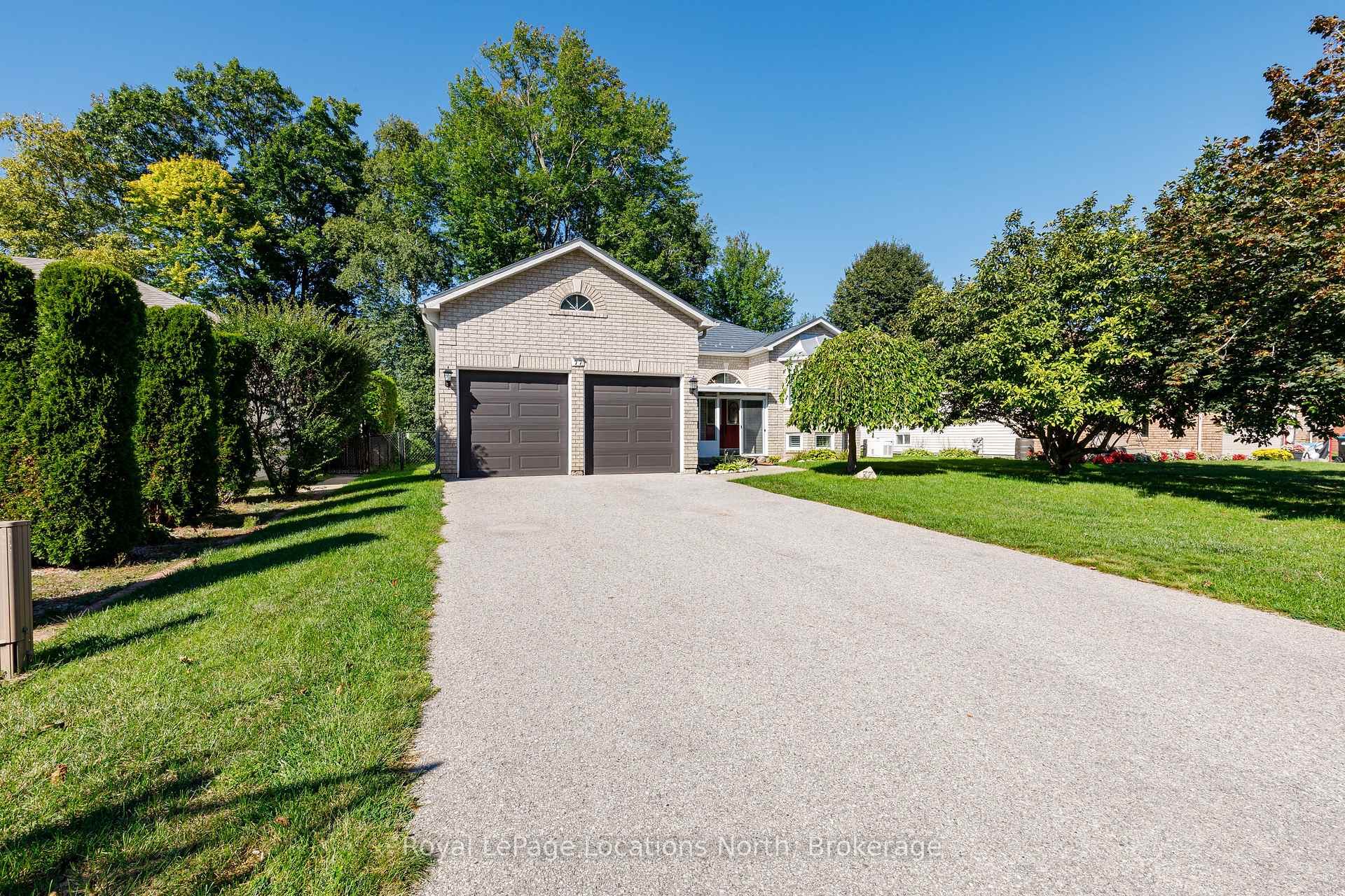 Photo 48 of 77 Silver Birch Avenue, Wasaga Beach — HOMEH