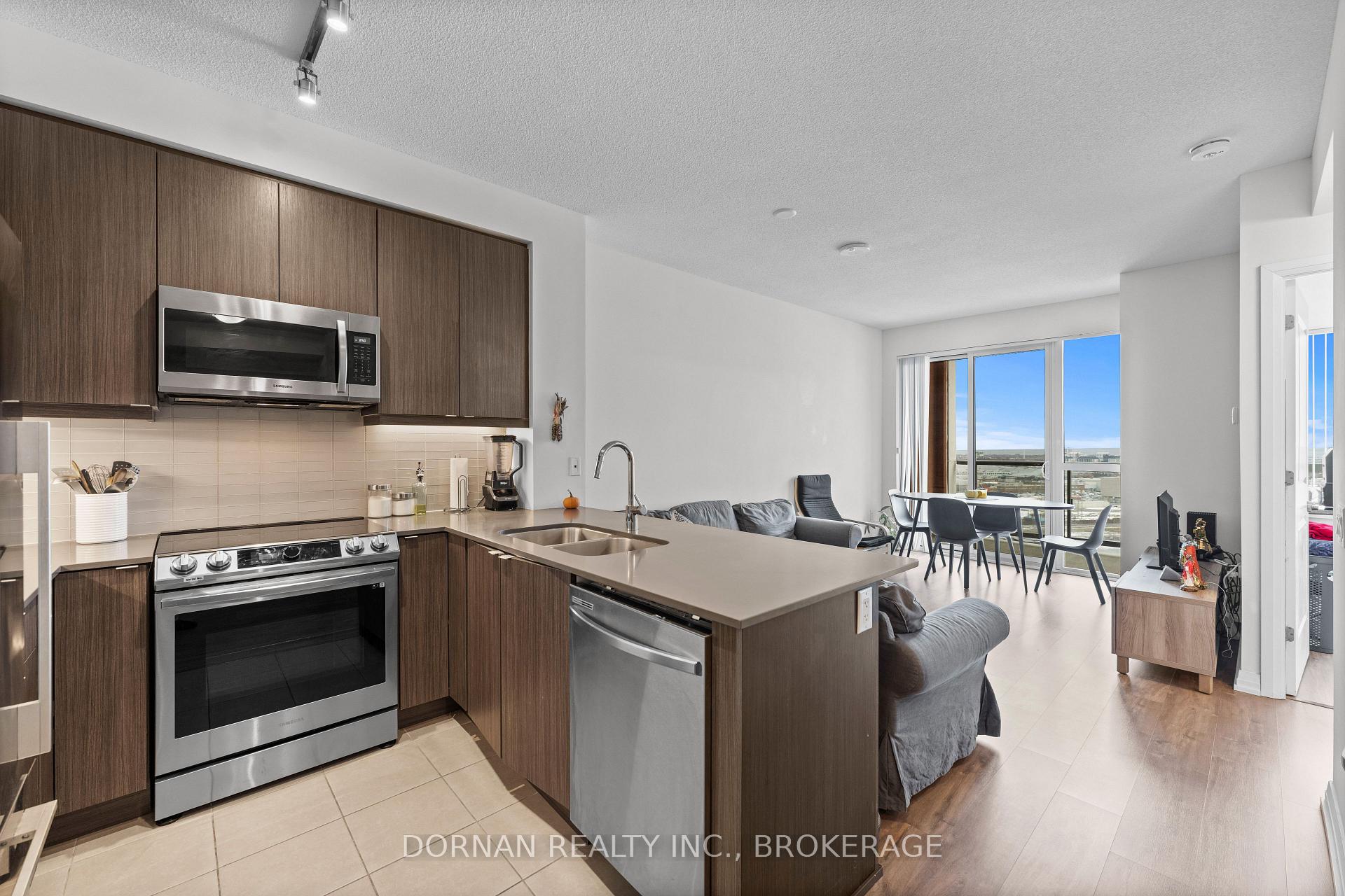 Photo 5 of Unit 1503, 50 Thomas Riley Road, Etobicoke, Islington-City Centre West — HOMEH