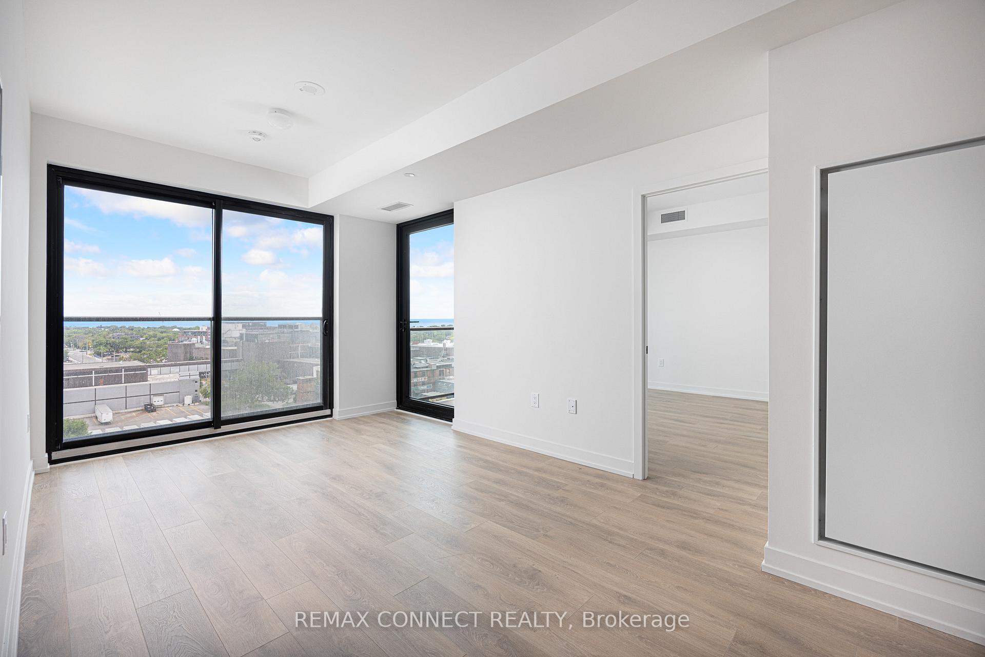 Photo of Unit 1002, 181 Sterling Road