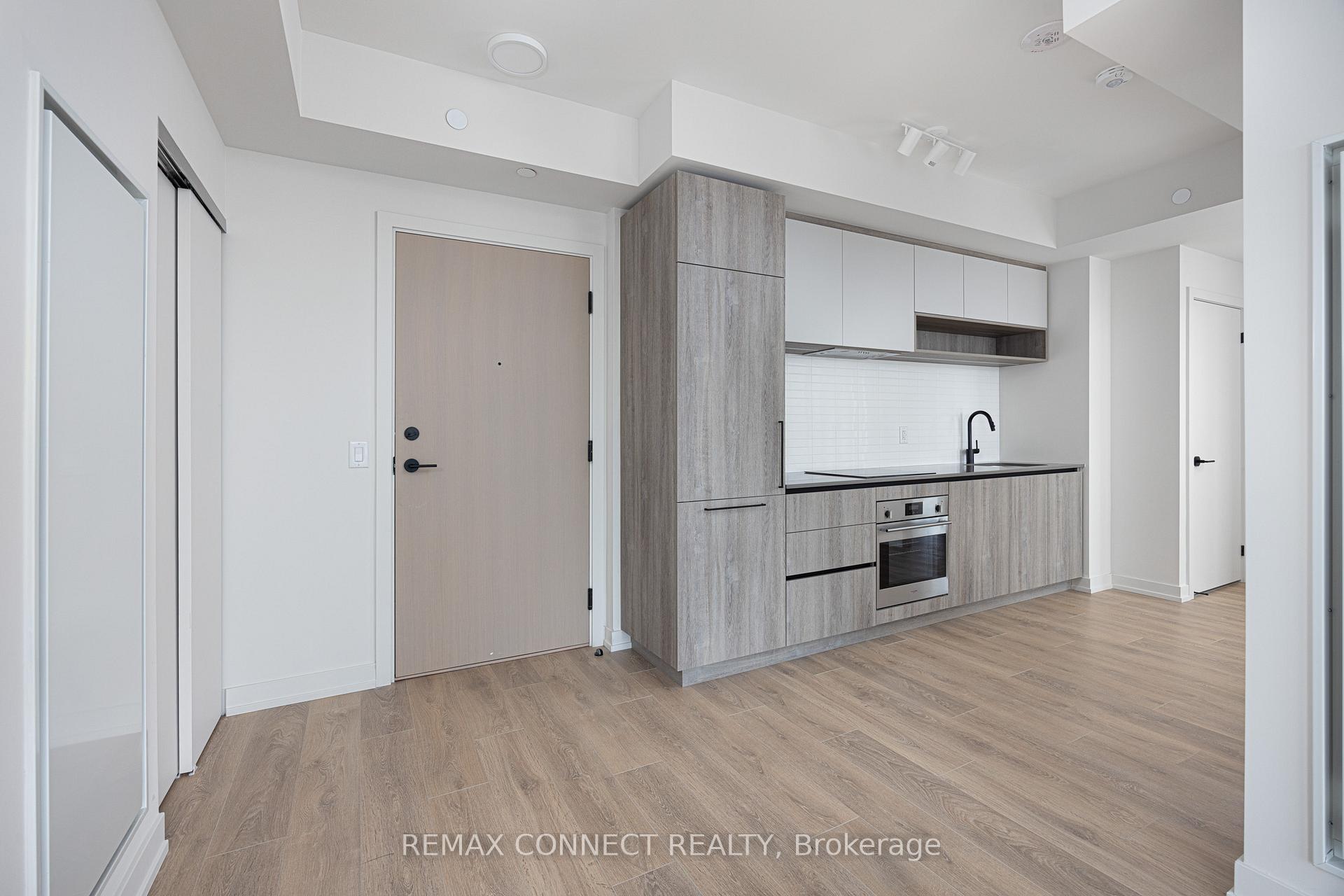 Photo 7 of Unit 1002, 181 Sterling Road, Toronto, Dufferin Grove — HOMEH