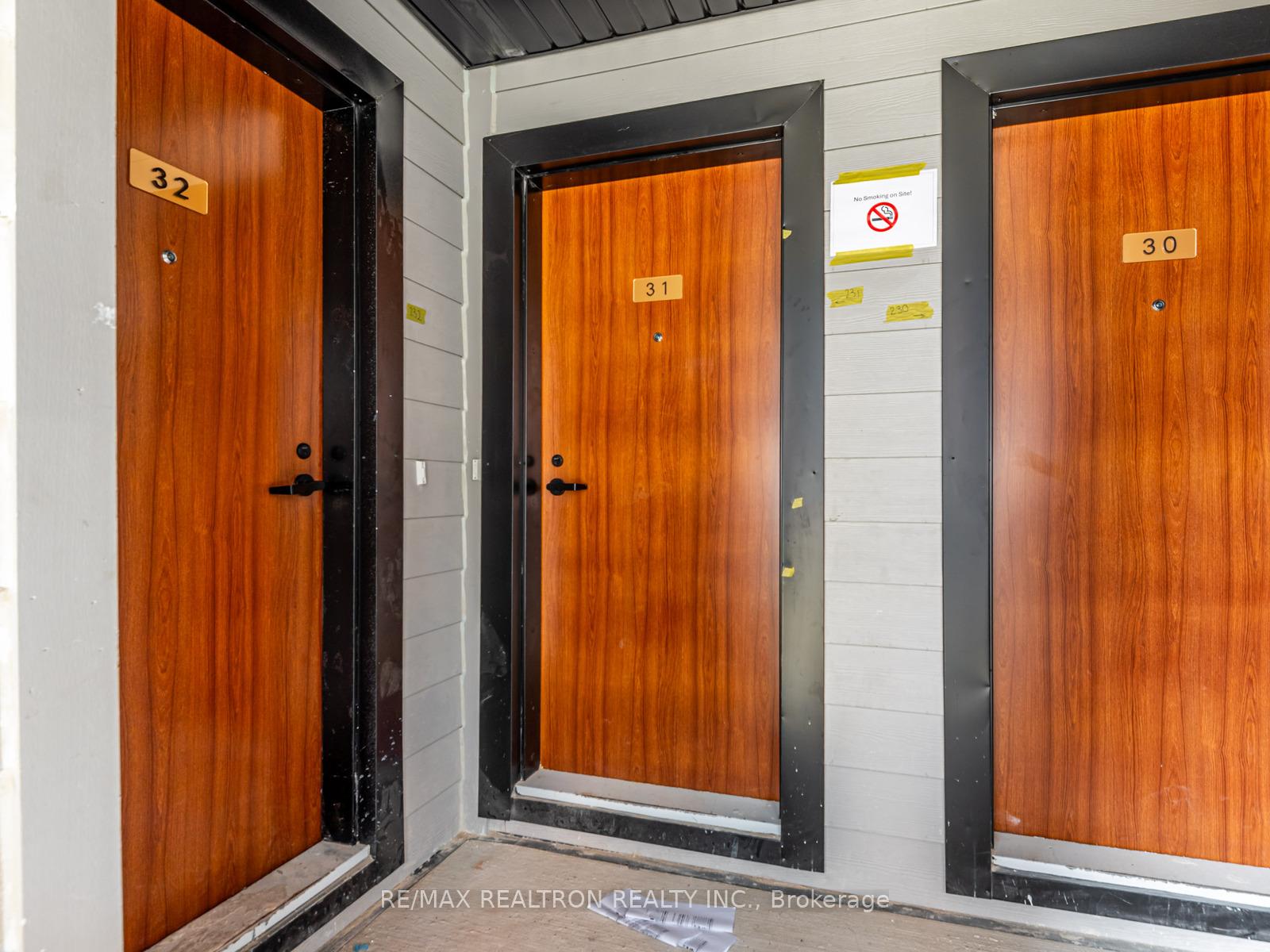 Photo 3 of Unit 31, 117 Marydale Avenue, Markham, Middlefield — HOMEH