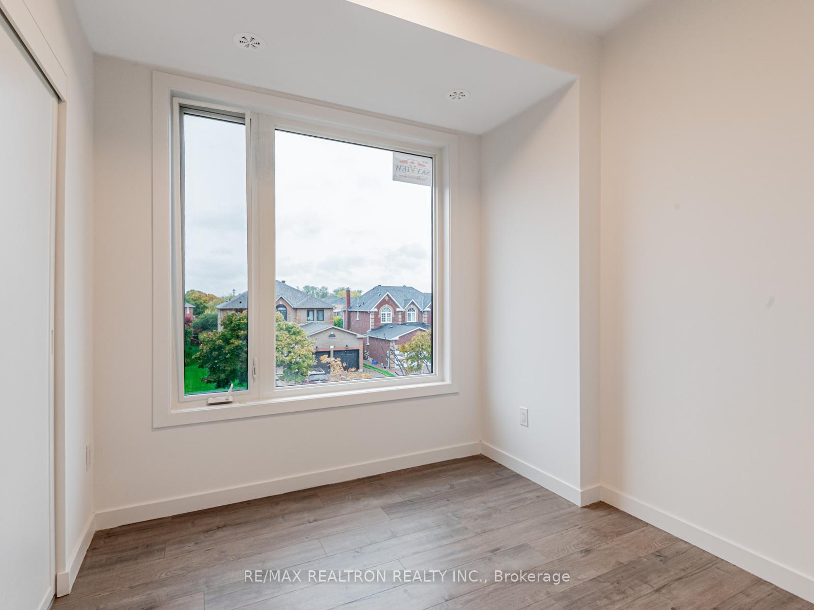 Photo 16 of Unit 31, 117 Marydale Avenue, Markham, Middlefield — HOMEH