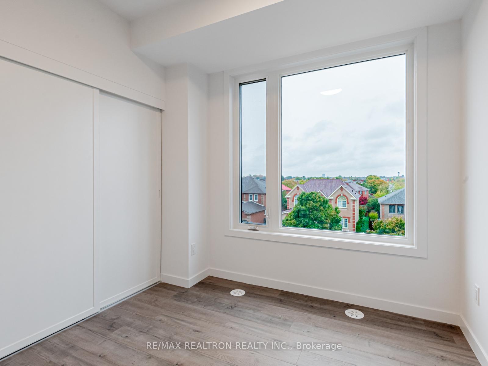 Photo 19 of Unit 31, 117 Marydale Avenue, Markham, Middlefield — HOMEH