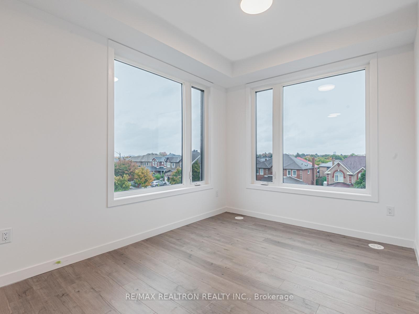 Photo 21 of Unit 31, 117 Marydale Avenue, Markham, Middlefield — HOMEH