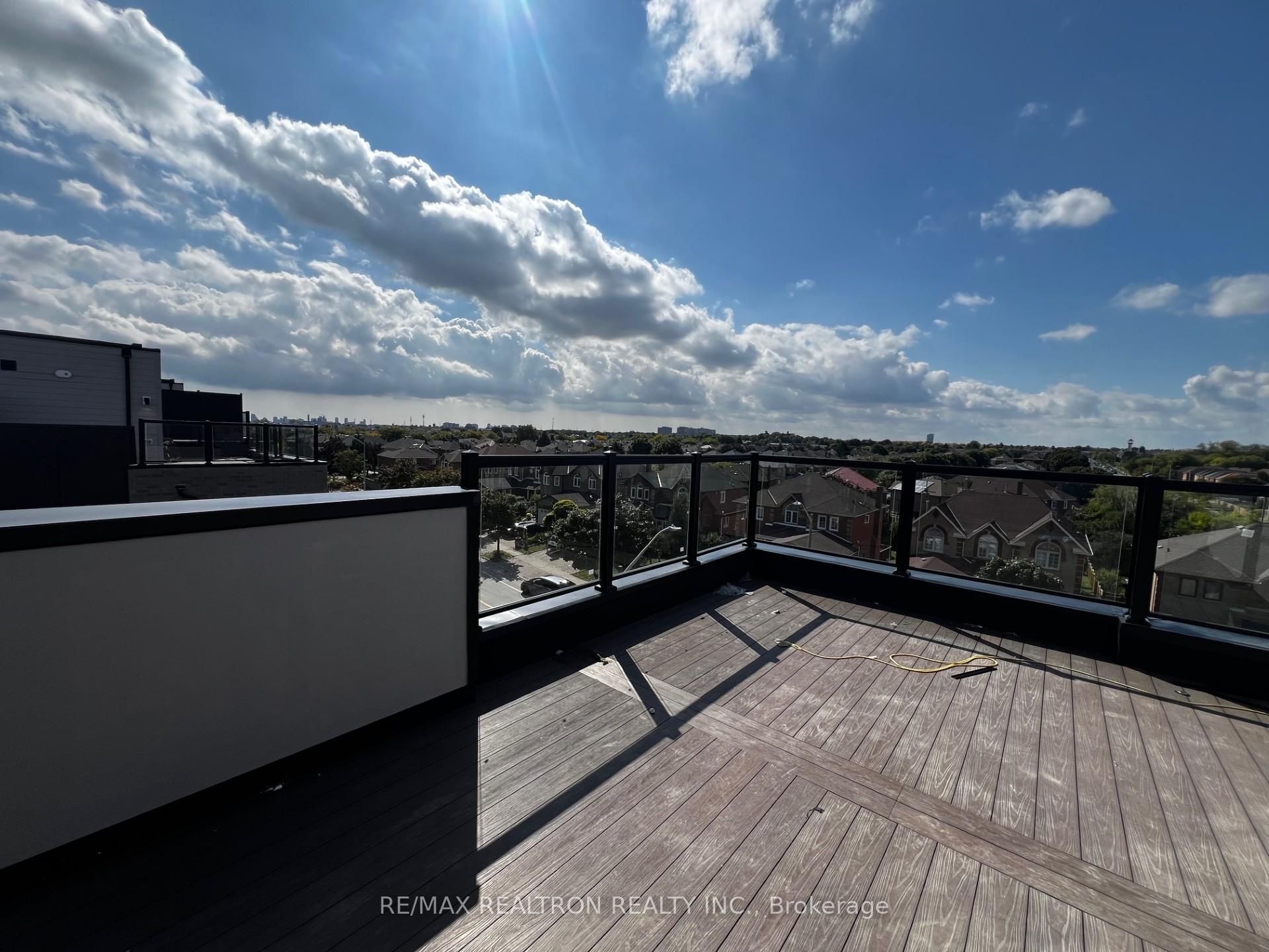 Photo 33 of Unit 31, 117 Marydale Avenue, Markham, Middlefield — HOMEH