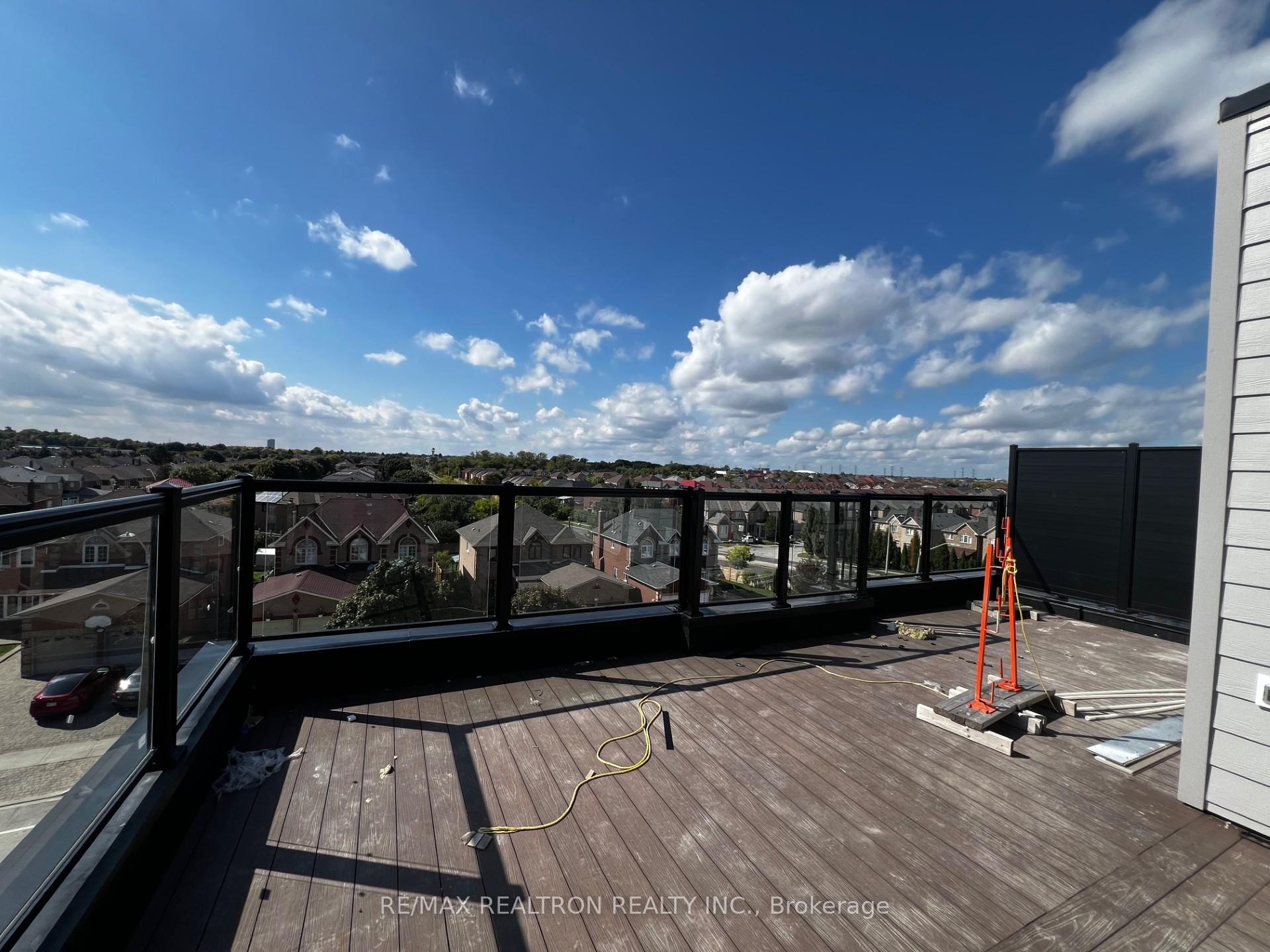 Photo 36 of Unit 31, 117 Marydale Avenue, Markham, Middlefield — HOMEH