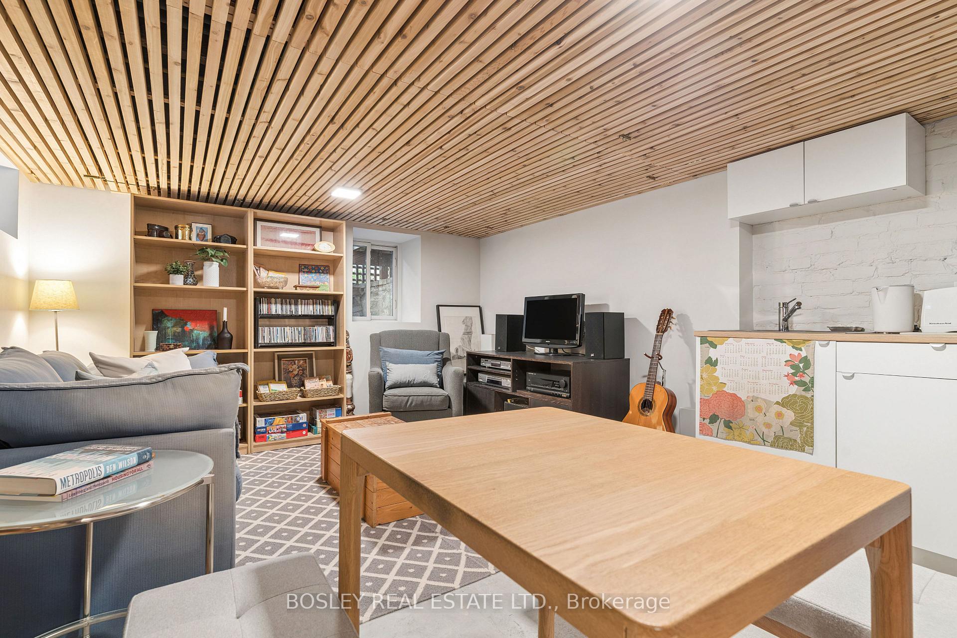 Photo 39 of 62 Pearson Avenue, Toronto, Roncesvalles — HOMEH