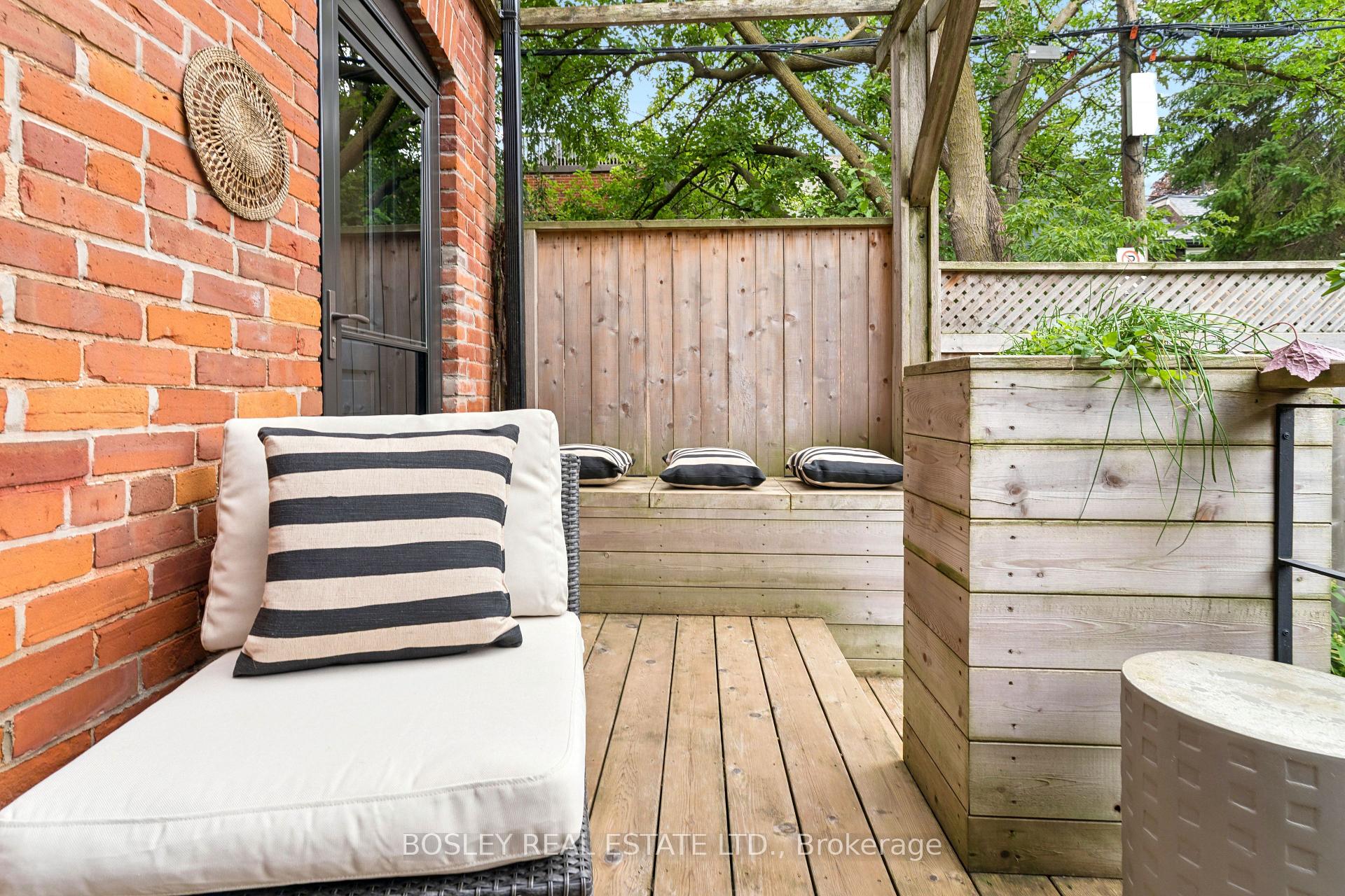 Photo 48 of 62 Pearson Avenue, Toronto, Roncesvalles — HOMEH
