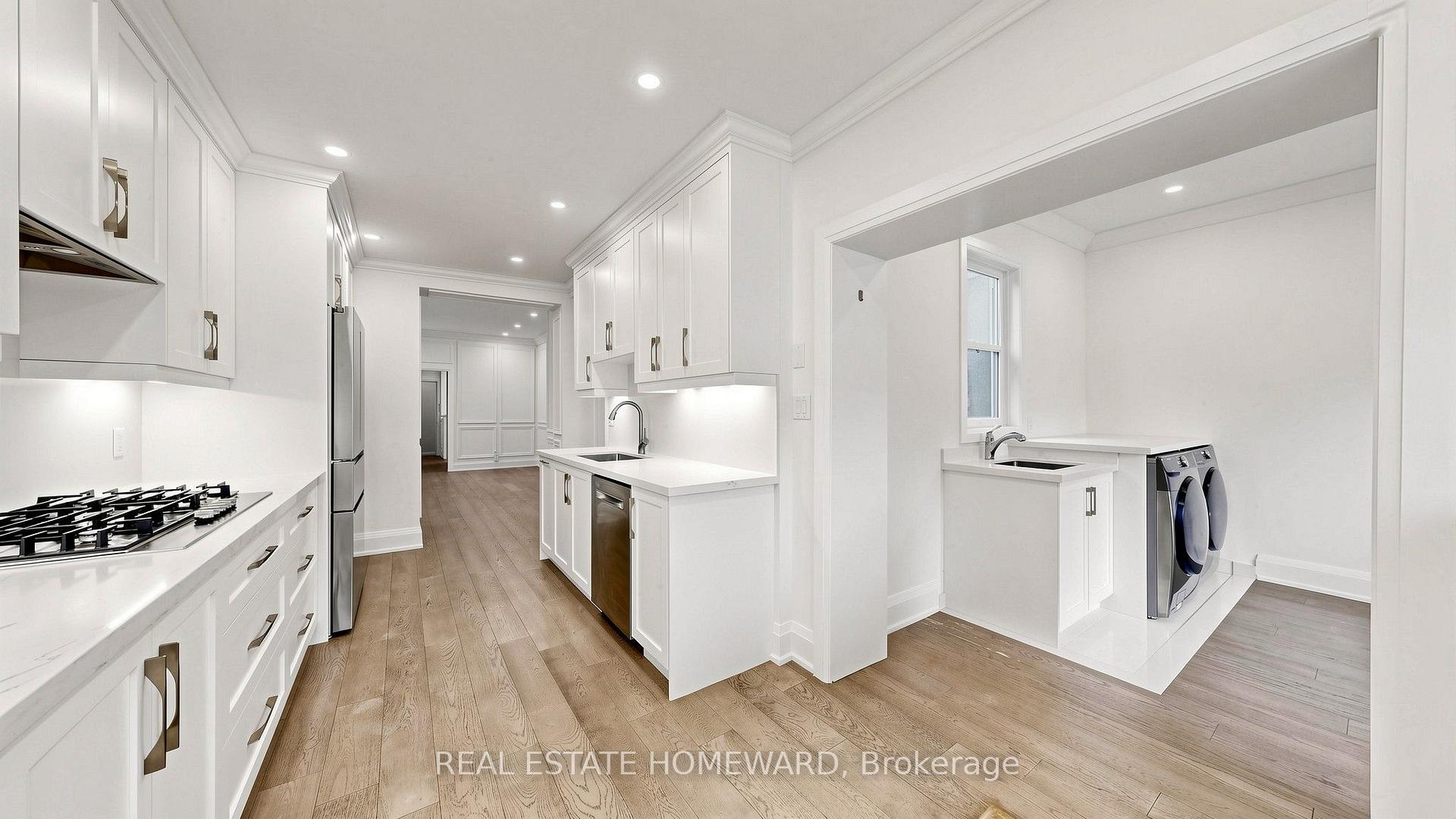 Photo 10 of 124 Kendal Avenue, Toronto, The Annex — HOMEH