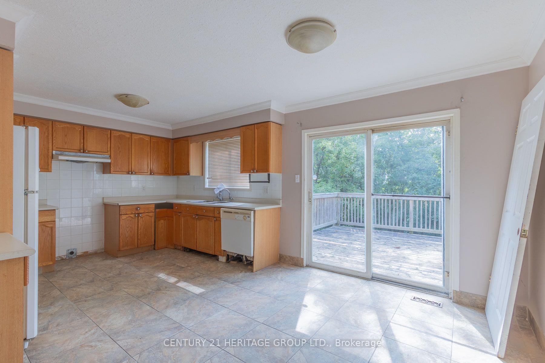 Photo 9 of 430 Starwood Drive, Guelph, Grange Road — HOMEH
