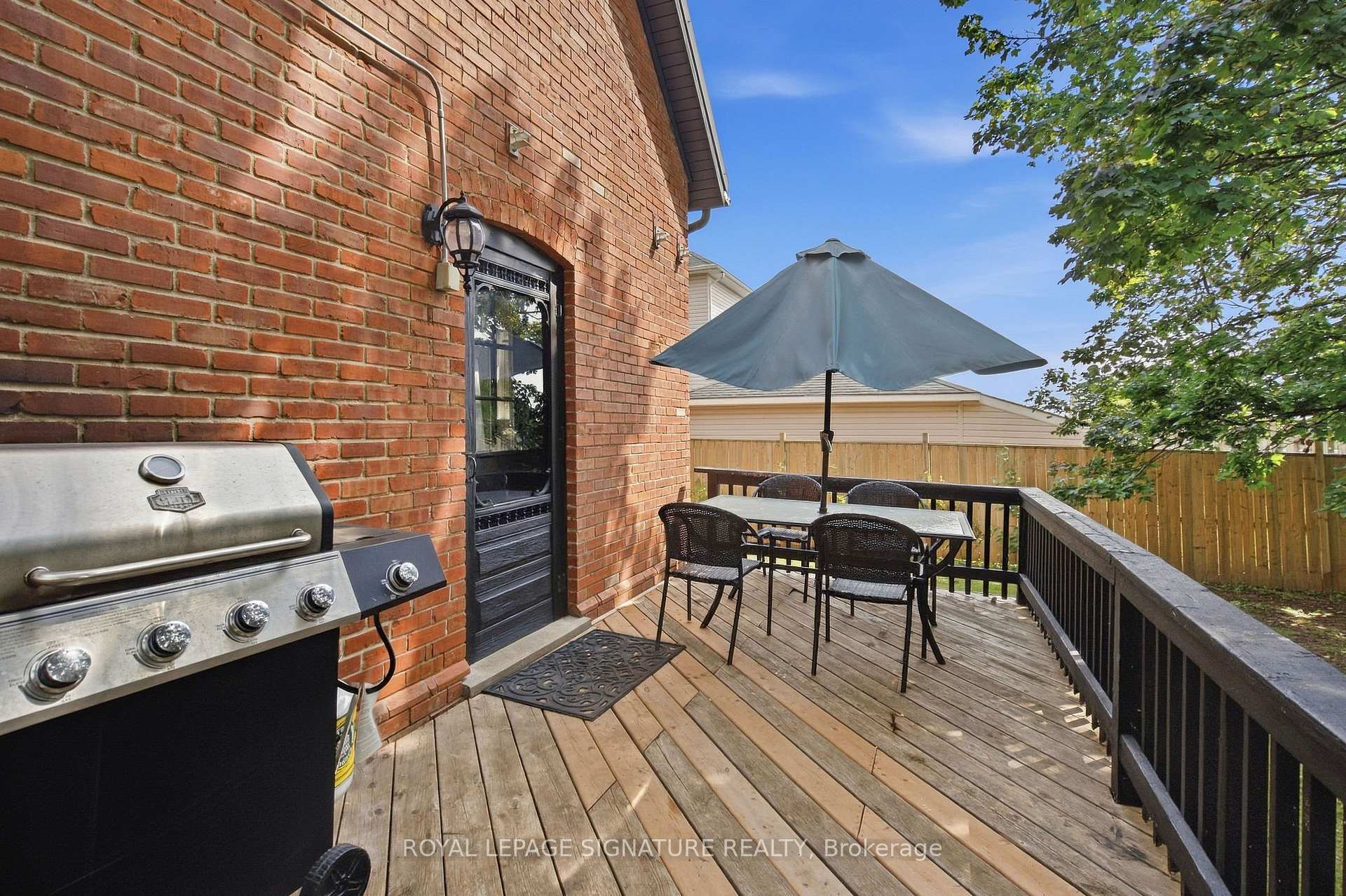 Photo 28 of 136 King Street S, Chatham-Kent, Highgate — HOMEH