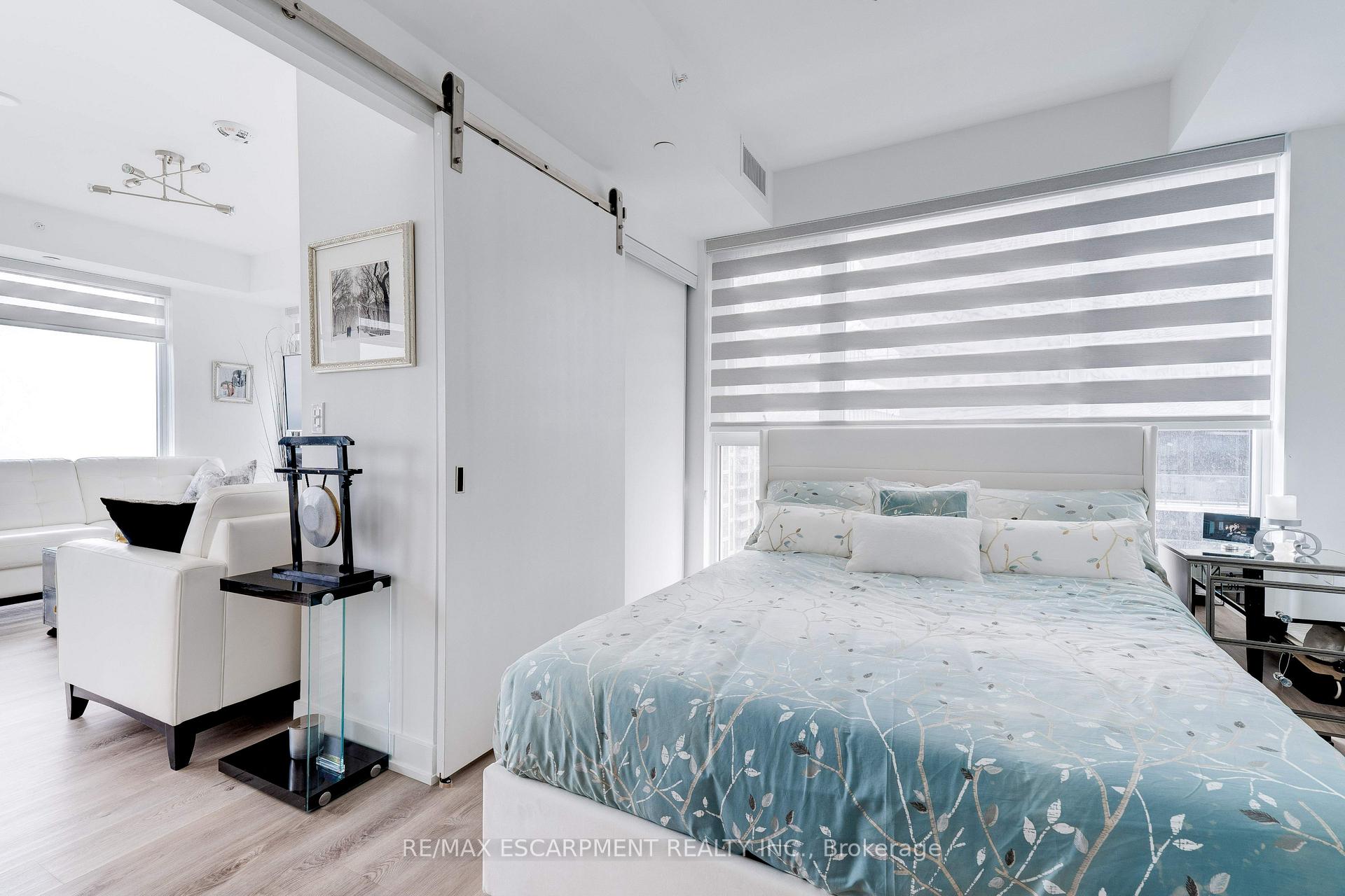Photo 18 of Unit 1707, 370 Martha Street, Burlington, Brant — HOMEH