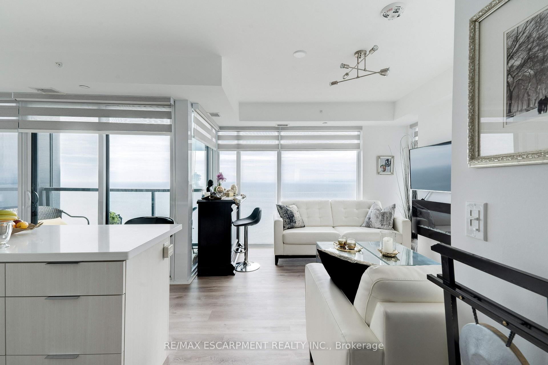 Photo 29 of Unit 1707, 370 Martha Street, Burlington, Brant — HOMEH