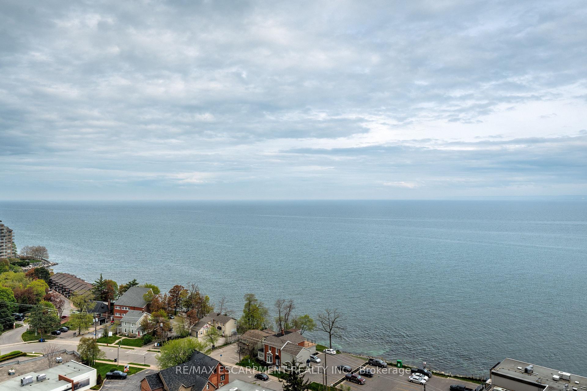 Photo 31 of Unit 1707, 370 Martha Street, Burlington, Brant — HOMEH