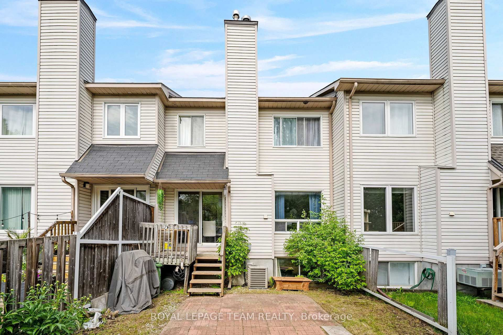 Photo 30 of 5953 Pineglade Crescent, Ottawa, Chapel Hill South - Orleans Village — HOMEH
