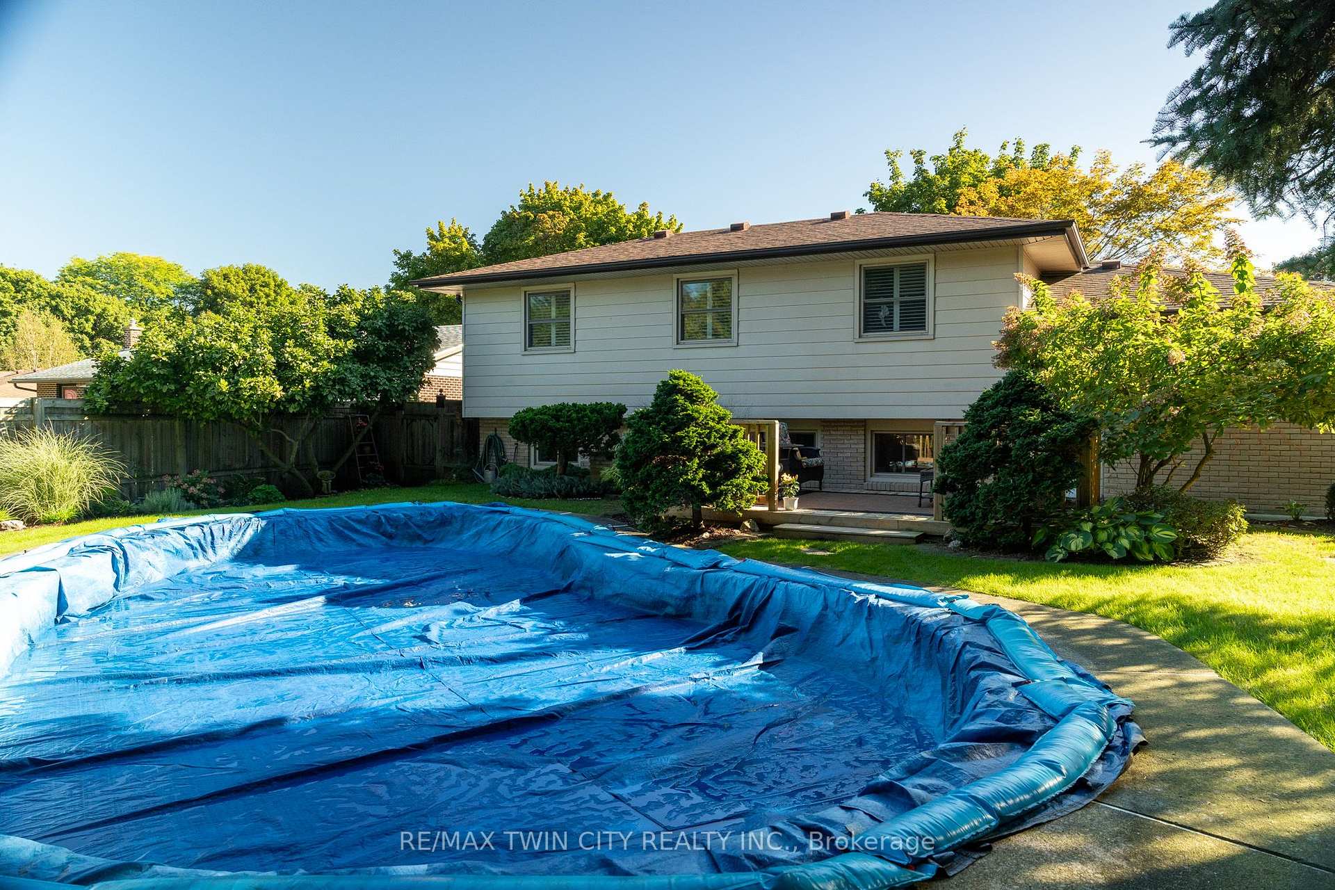 Photo 8 of 78 Berkley Crescent, Norfolk, Simcoe — HOMEH