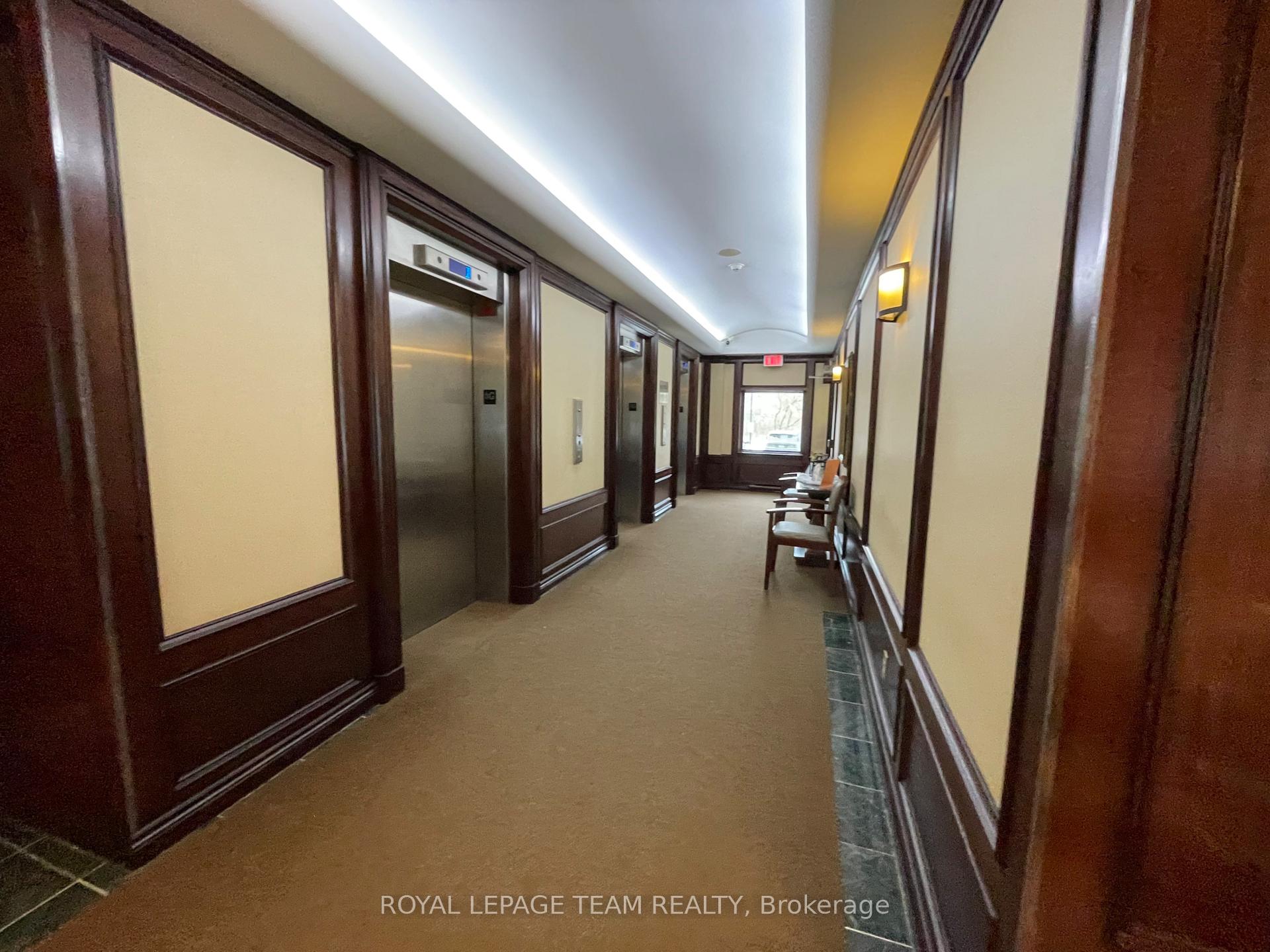 Photo 9 of Unit 1001, 1705 Playfair Drive, Ottawa, Playfair Park — HOMEH