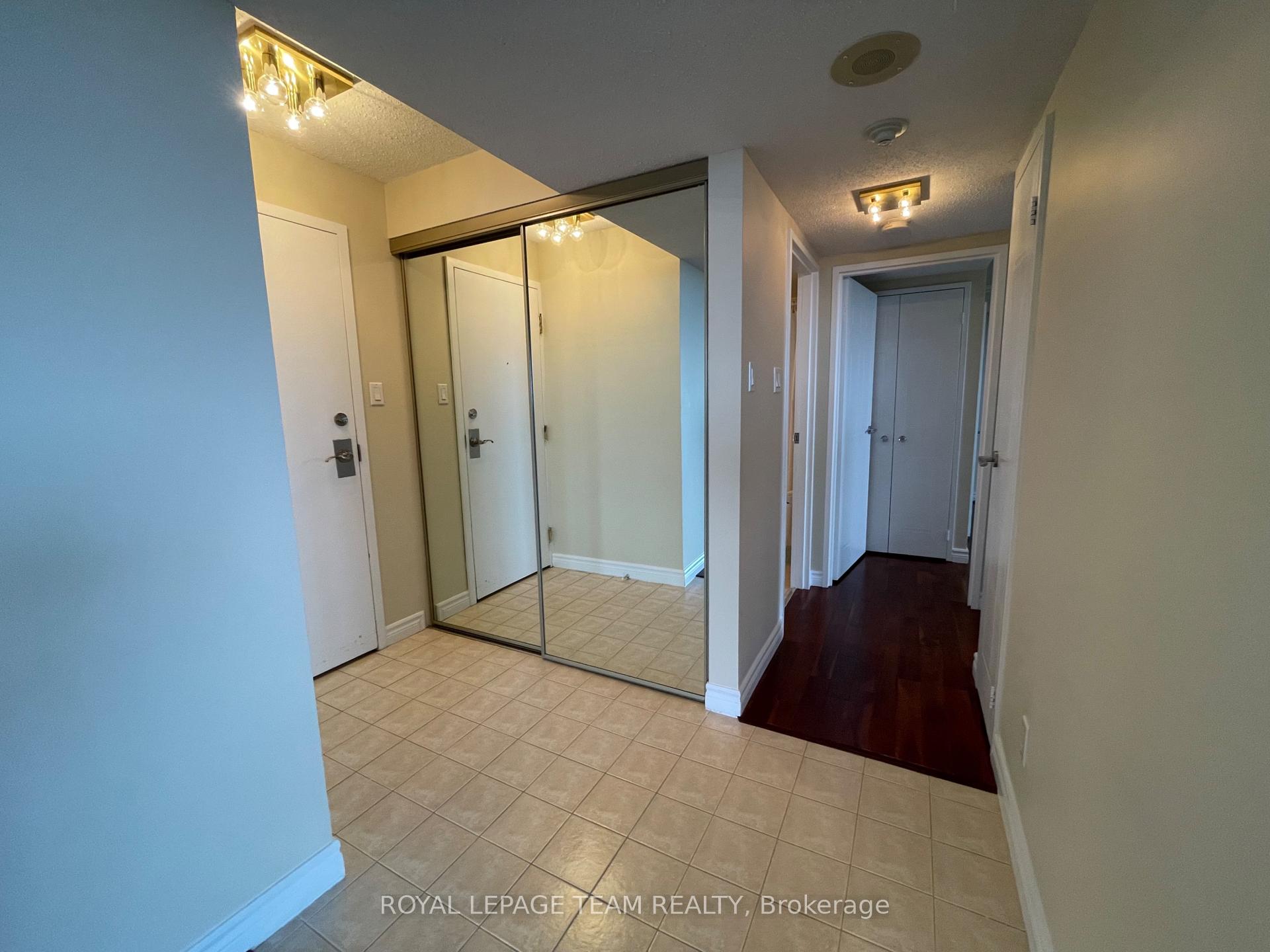 Photo 11 of Unit 1001, 1705 Playfair Drive, Ottawa, Playfair Park — HOMEH