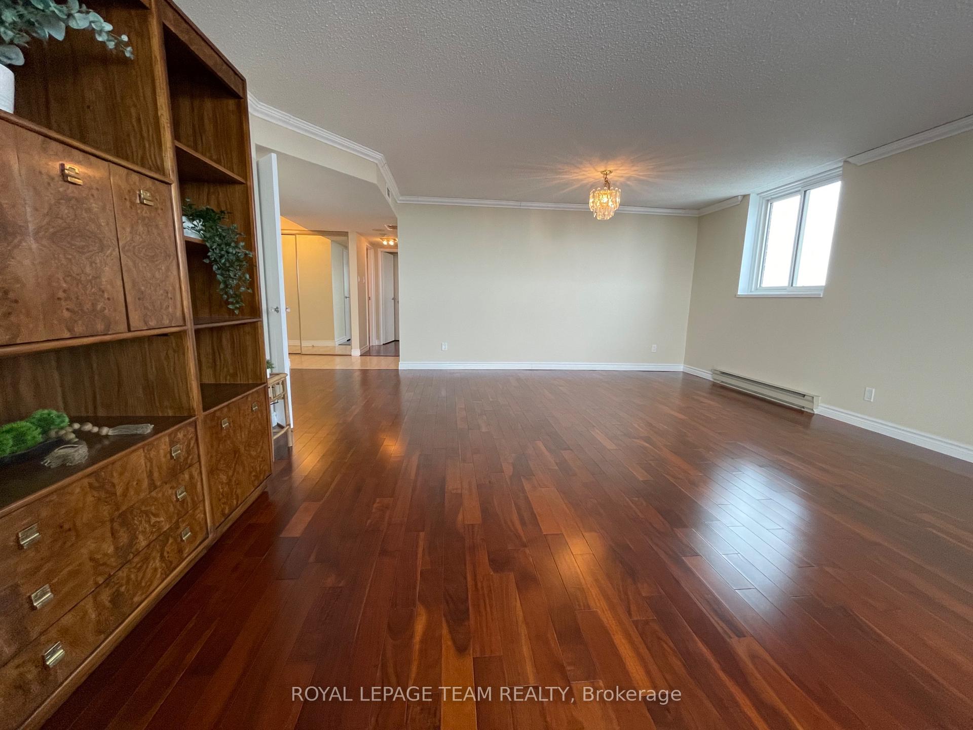 Photo 15 of Unit 1001, 1705 Playfair Drive, Ottawa, Playfair Park — HOMEH