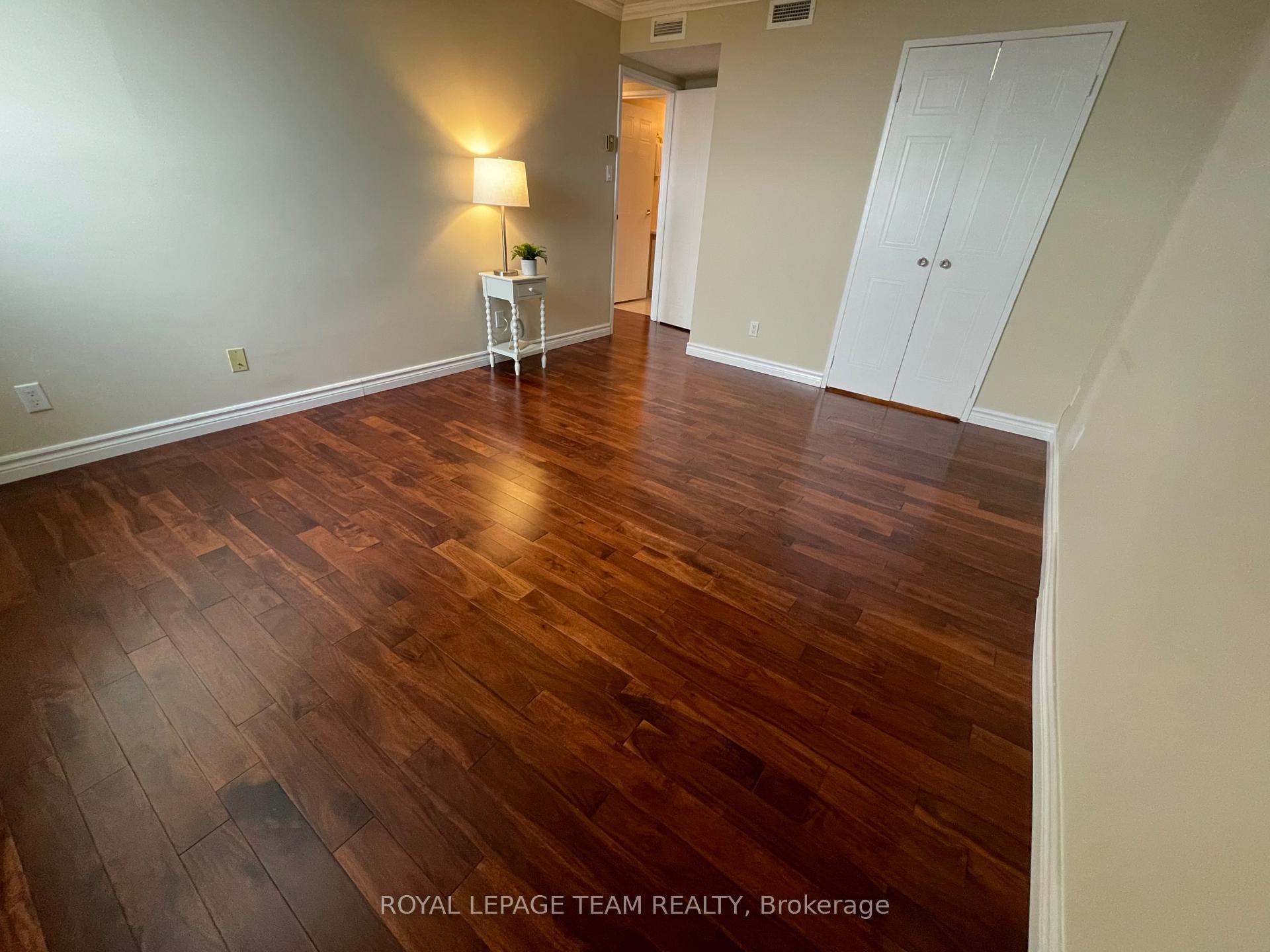 Photo 25 of Unit 1001, 1705 Playfair Drive, Ottawa, Playfair Park — HOMEH