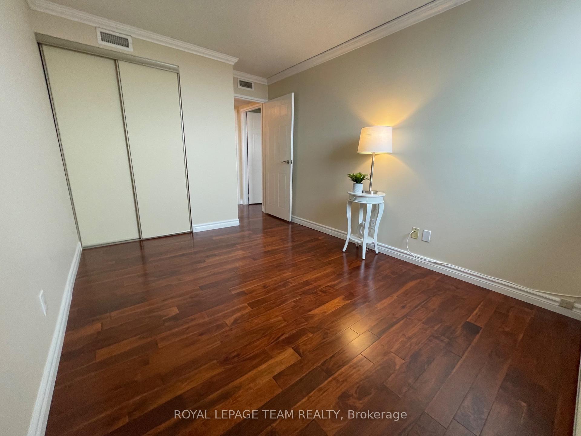 Photo 30 of Unit 1001, 1705 Playfair Drive, Ottawa, Playfair Park — HOMEH