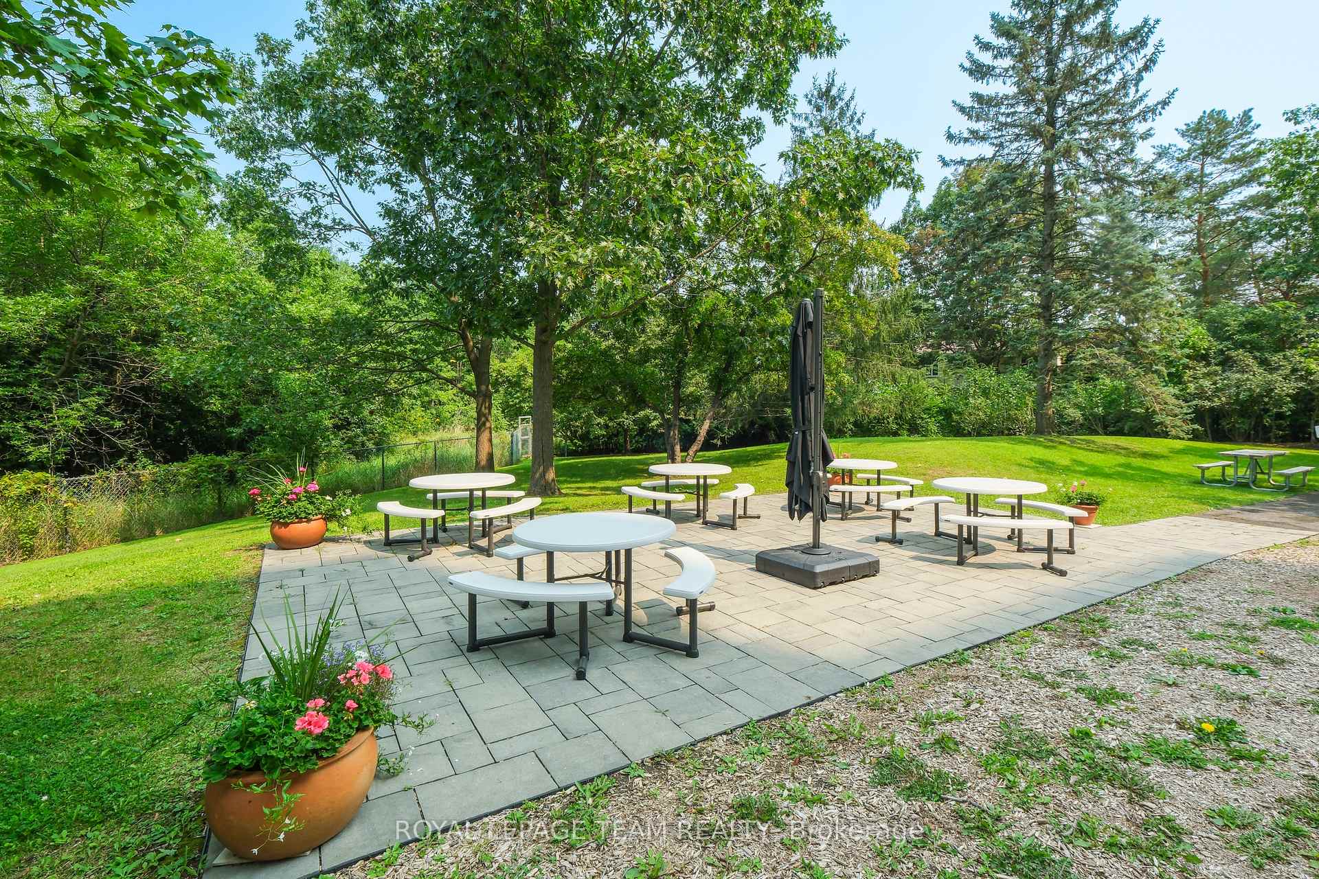 Photo 54 of Unit 1001, 1705 Playfair Drive, Ottawa, Playfair Park — HOMEH