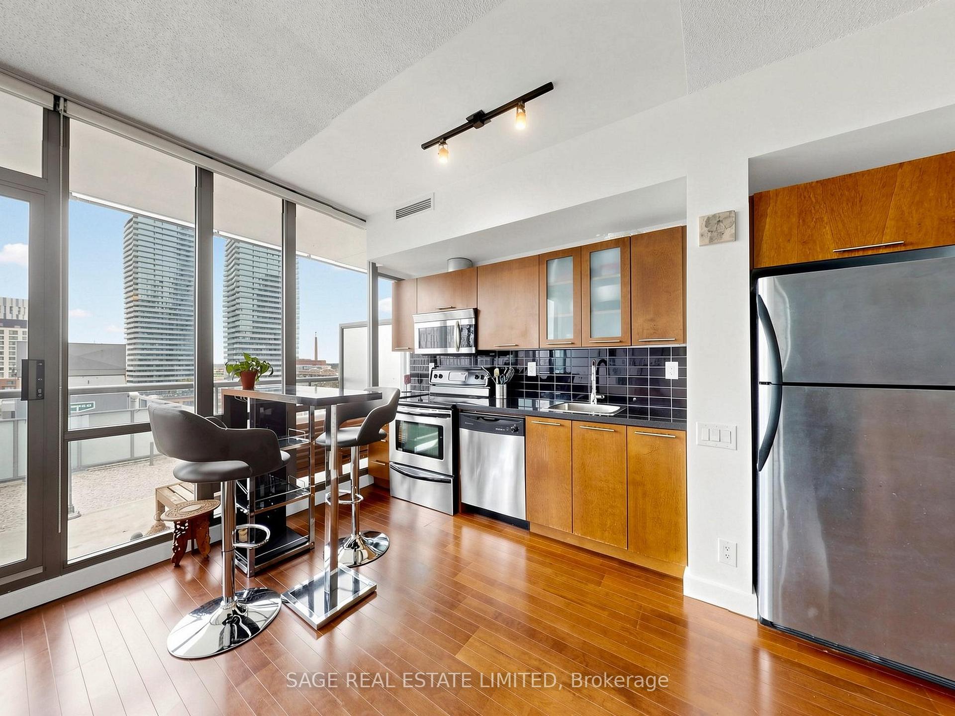 Photo 9 of Unit 1003, 33 Mill Street, Toronto, Waterfront Communities — HOMEH