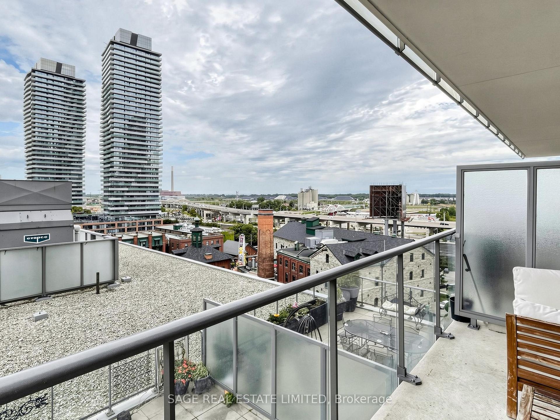 Photo 31 of Unit 1003, 33 Mill Street, Toronto, Waterfront Communities — HOMEH