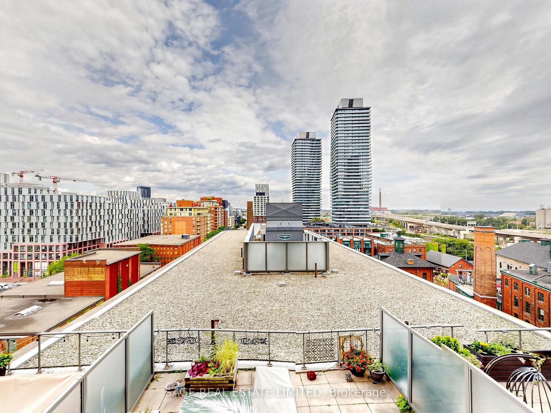 Photo 32 of Unit 1003, 33 Mill Street, Toronto, Waterfront Communities — HOMEH