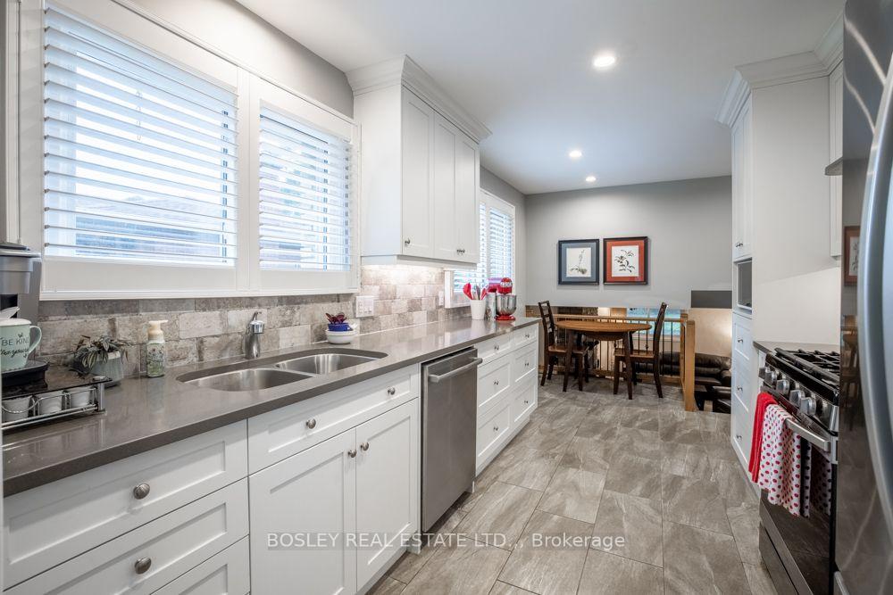 Photo 7 of 14 Ameer Drive, St. Catharines, Lakeshore — HOMEH