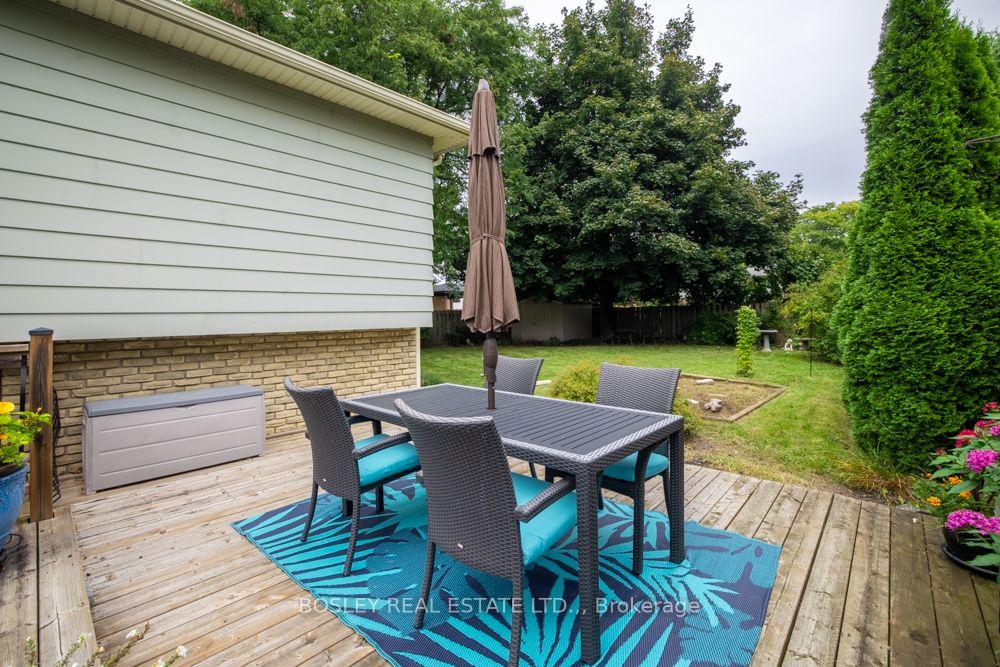 Photo 32 of 14 Ameer Drive, St. Catharines, Lakeshore — HOMEH