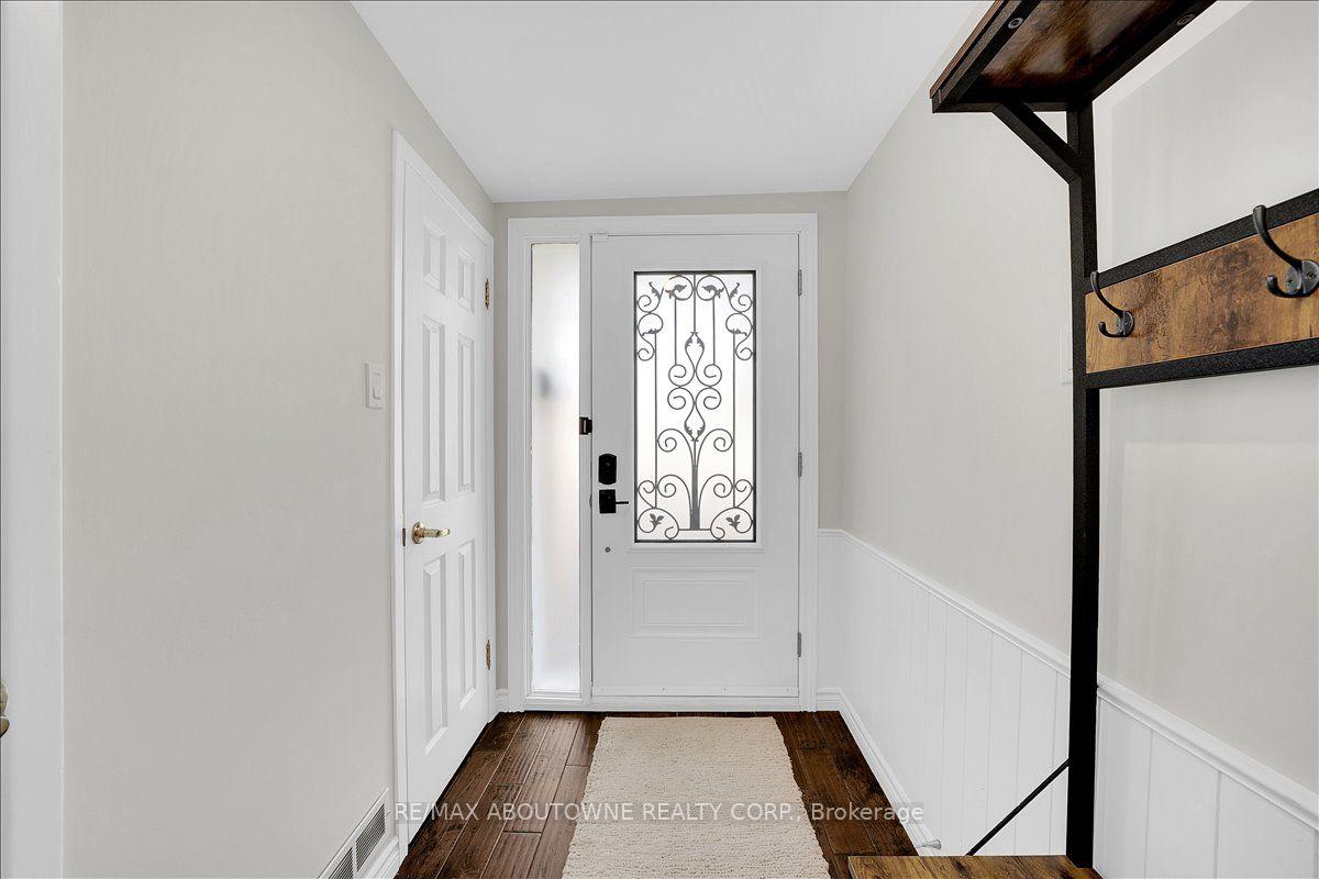 Photo 3 of 2736 Council Ring Road, Mississauga, Erin Mills — HOMEH