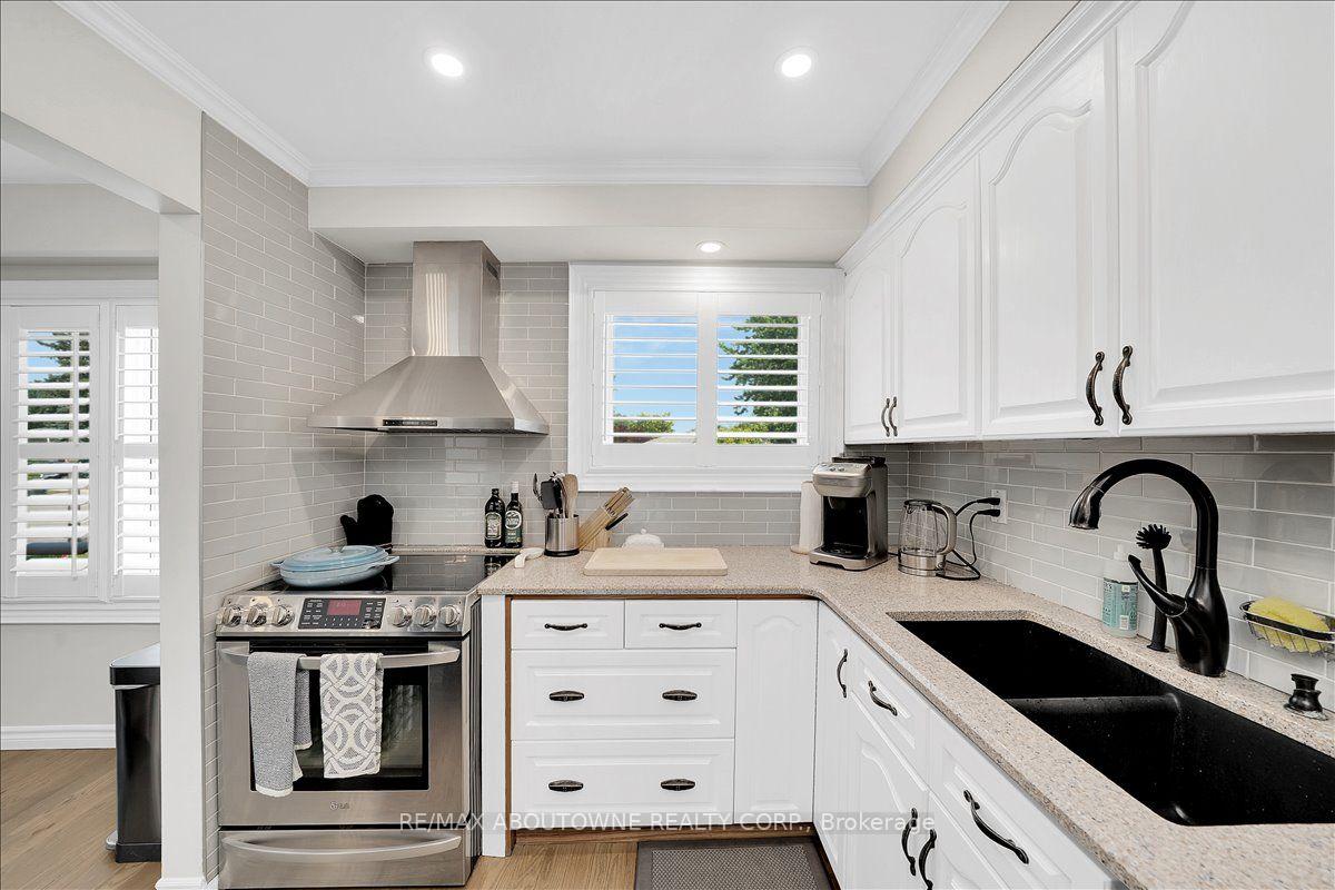 Photo 13 of 2736 Council Ring Road, Mississauga, Erin Mills — HOMEH