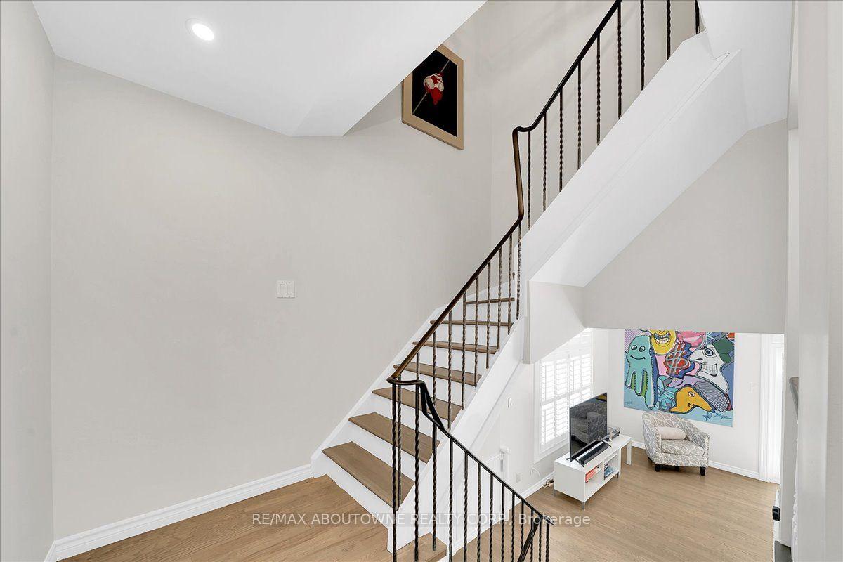 Photo 21 of 2736 Council Ring Road, Mississauga, Erin Mills — HOMEH