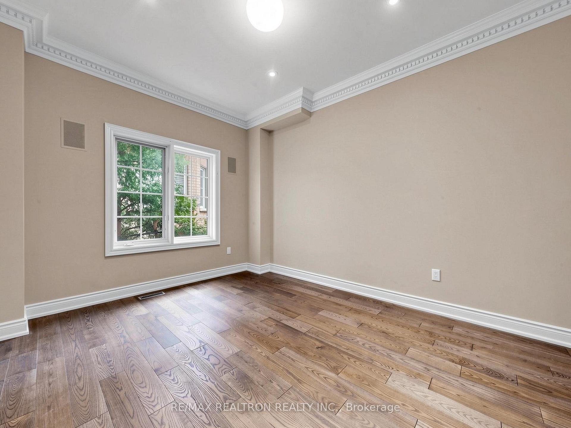 Photo 7 of 75 Langtry Place, Vaughan, Uplands — HOMEH